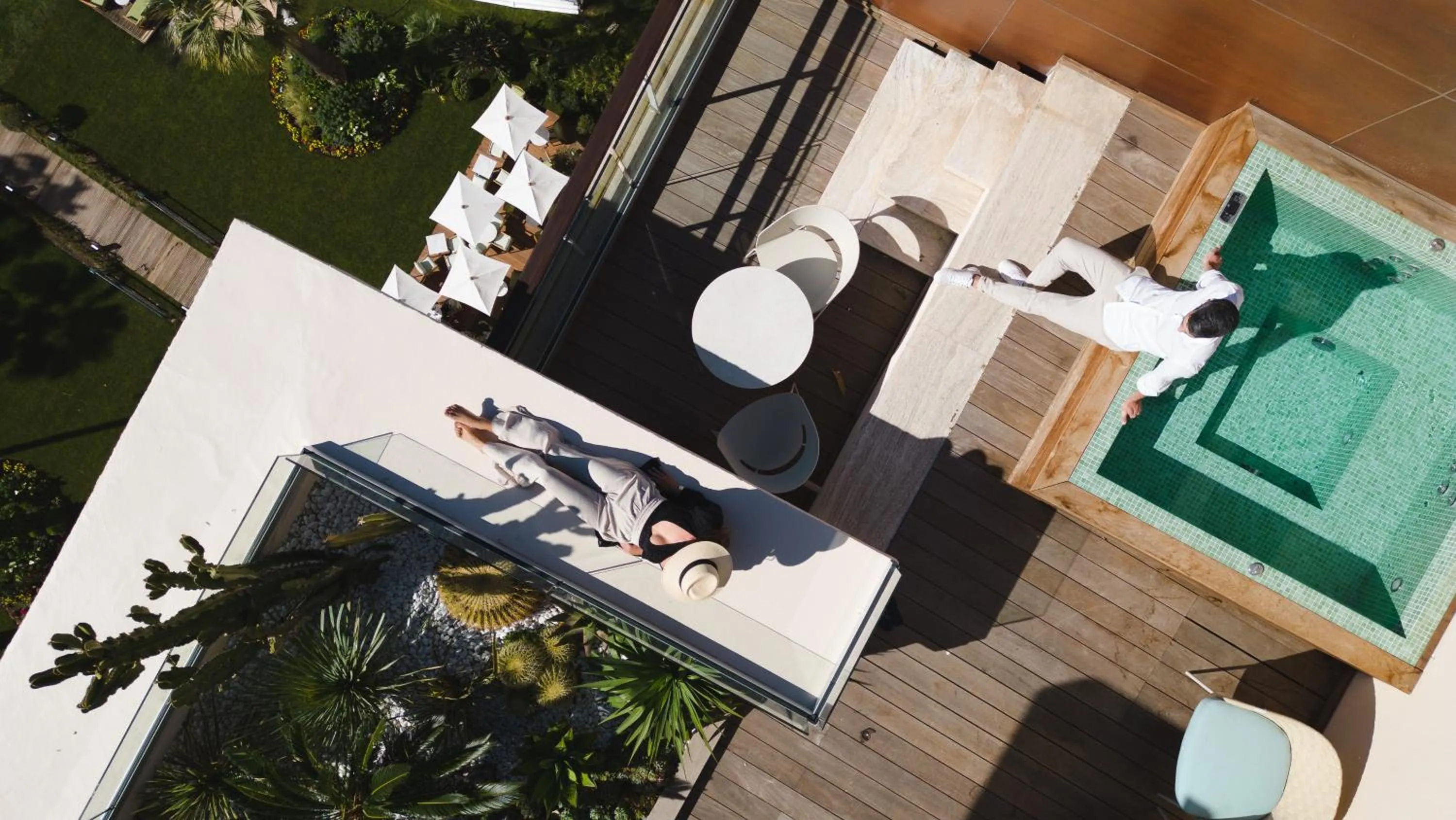 Natural landscape in Mondrian Cannes