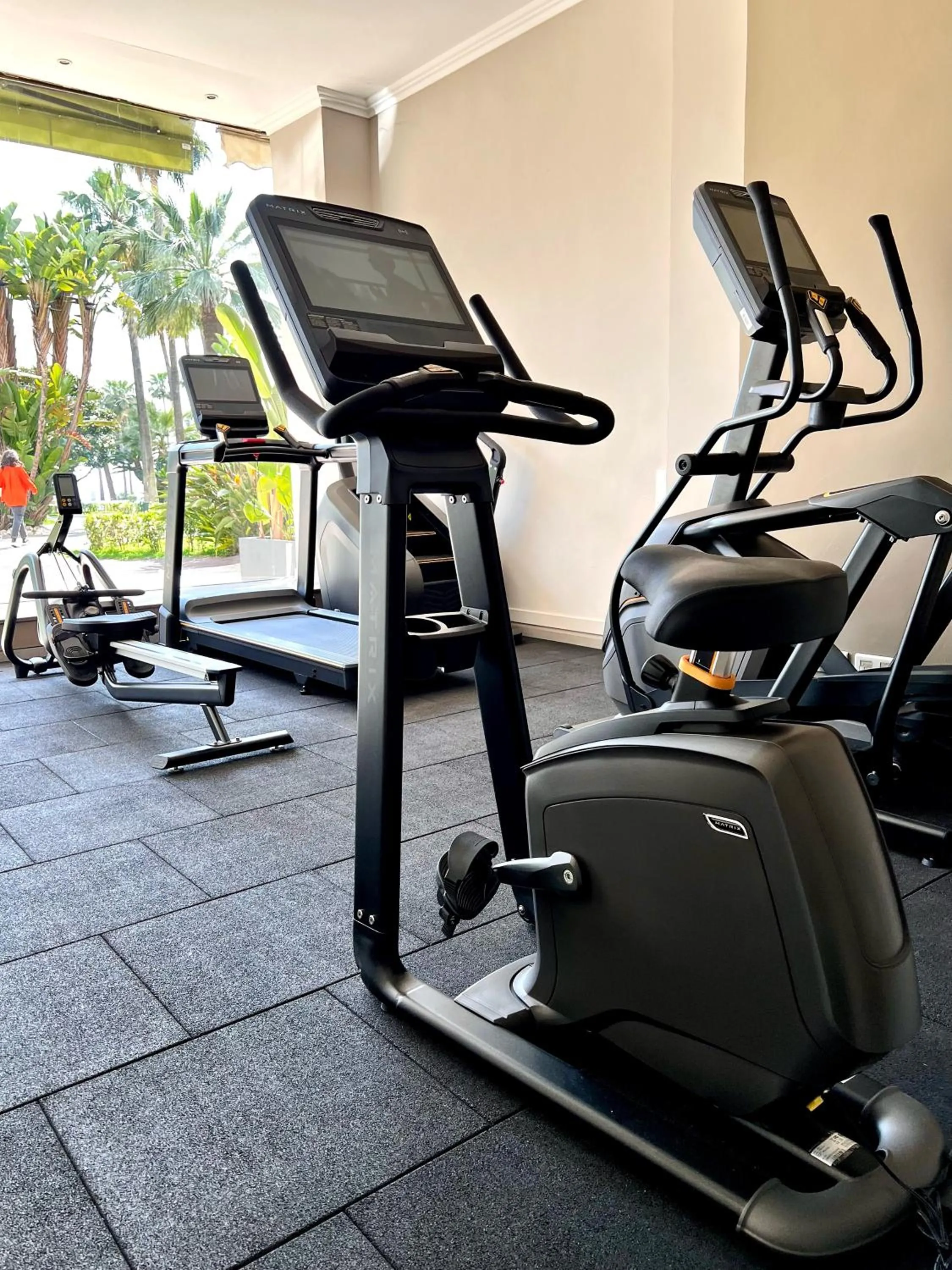 Fitness centre/facilities in Mondrian Cannes