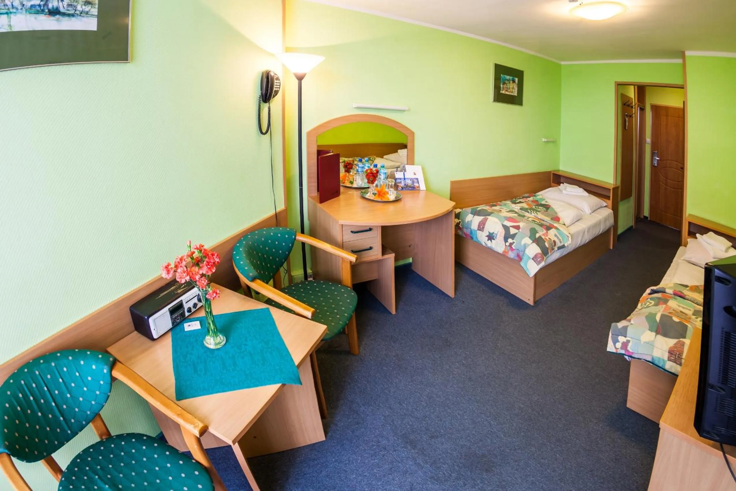Photo of the whole room, Bed in Hotel Jaskółka