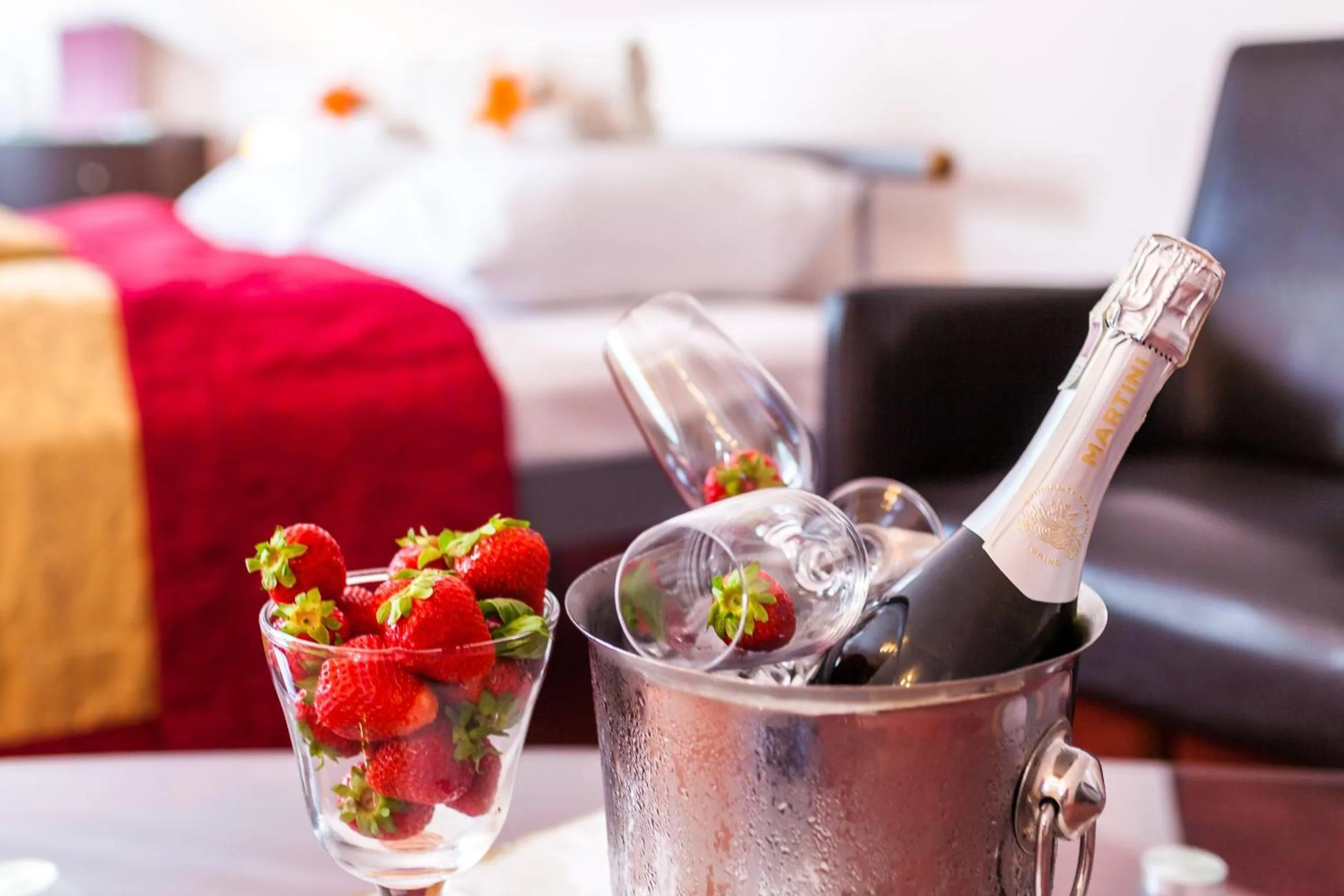 Food and drinks, Bed in Hotel Jaskółka