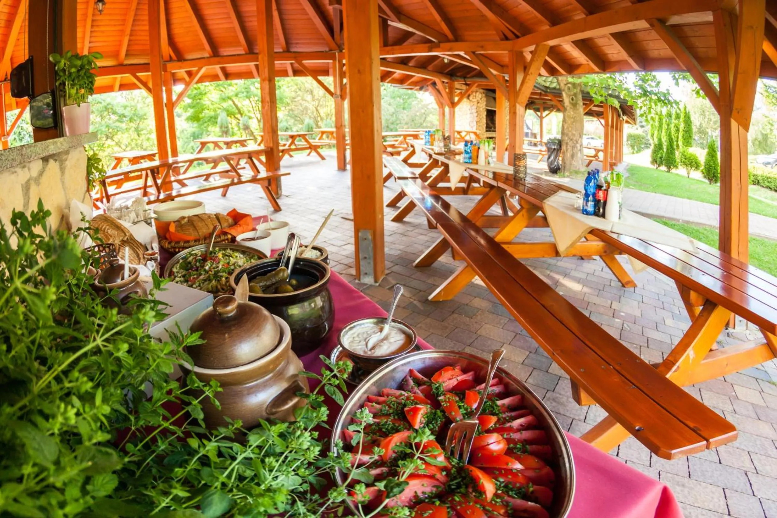 BBQ facilities in Hotel Jaskółka