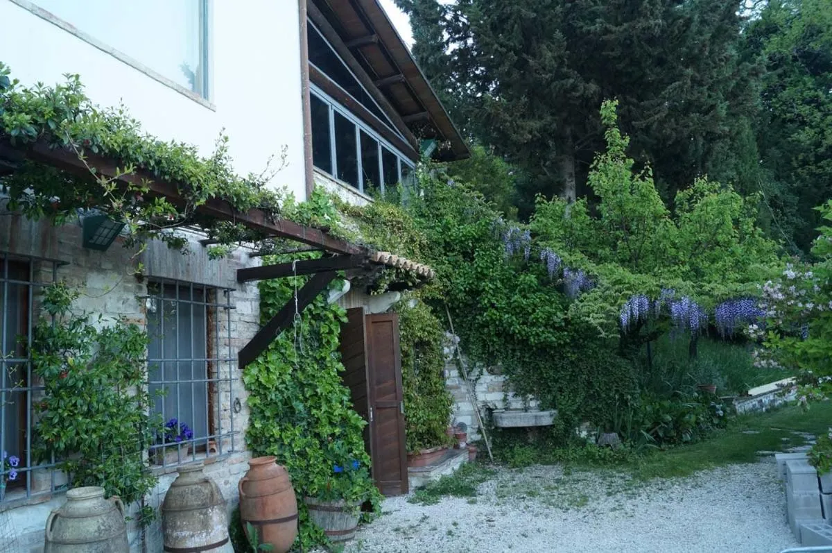 Garden in Bed and breakfast Il Governatore