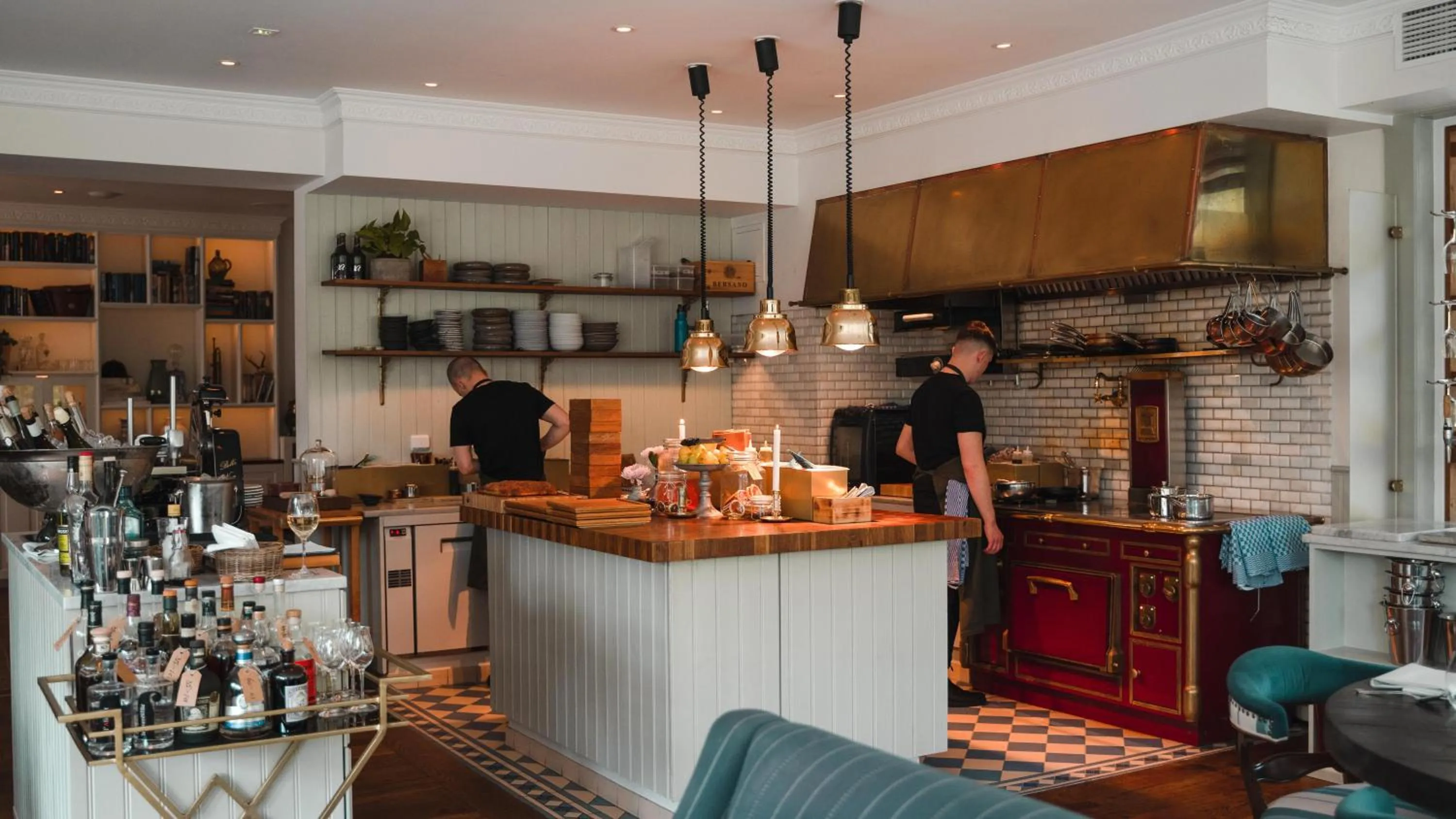 Restaurant/places to eat in Villa Strandvägen