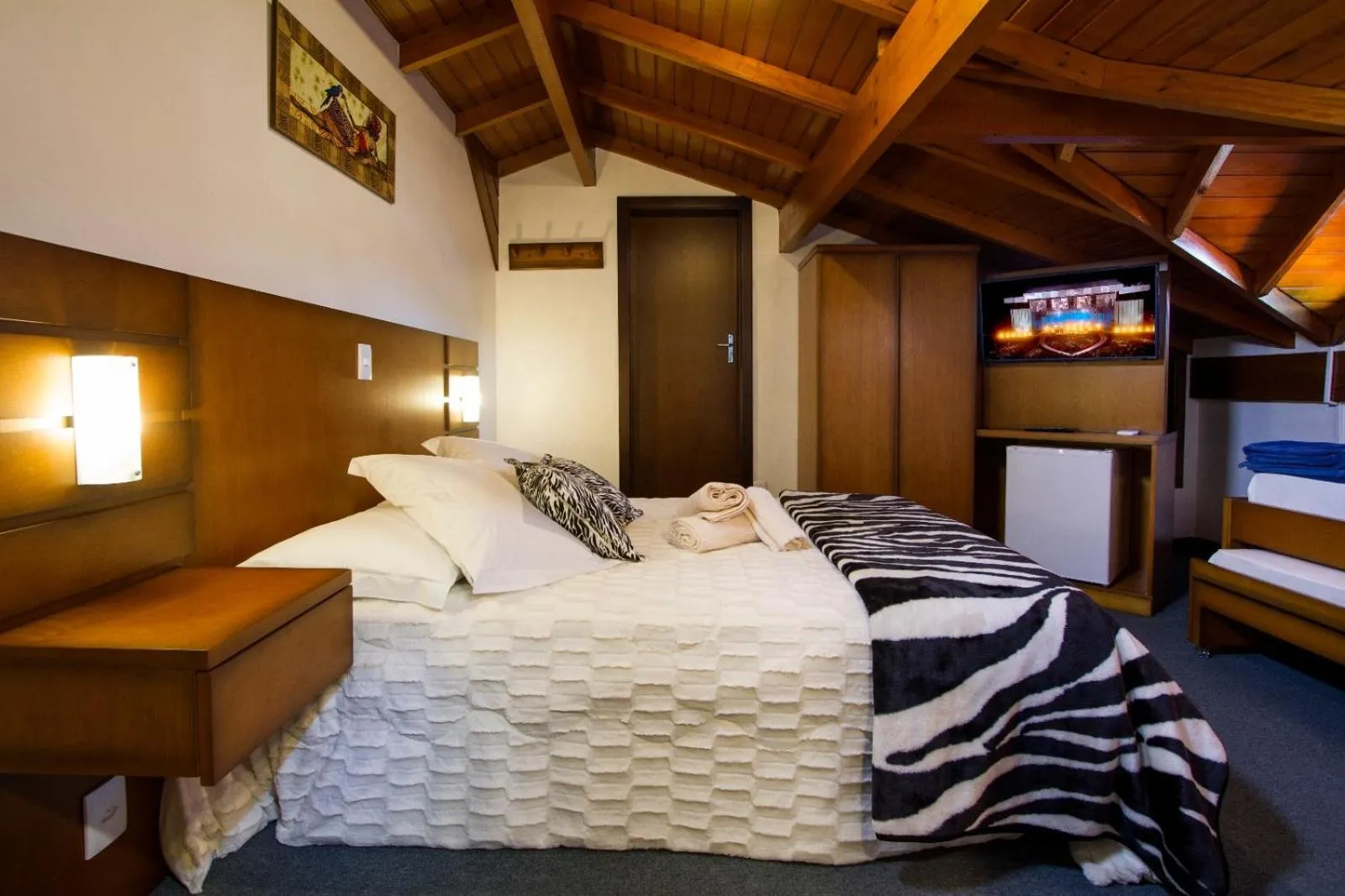 Photo of the whole room, Bed in Pousada Hencke Haus