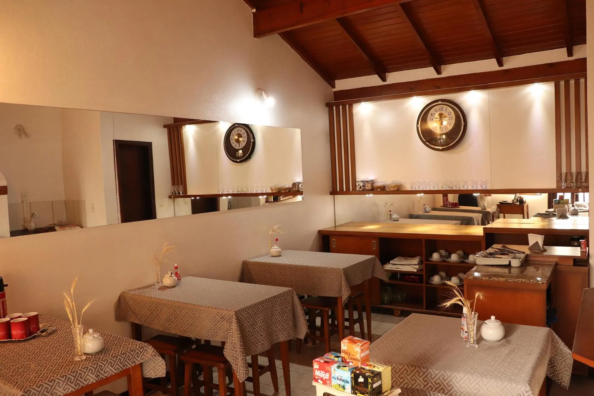 Communal kitchen in Pousada Hencke Haus