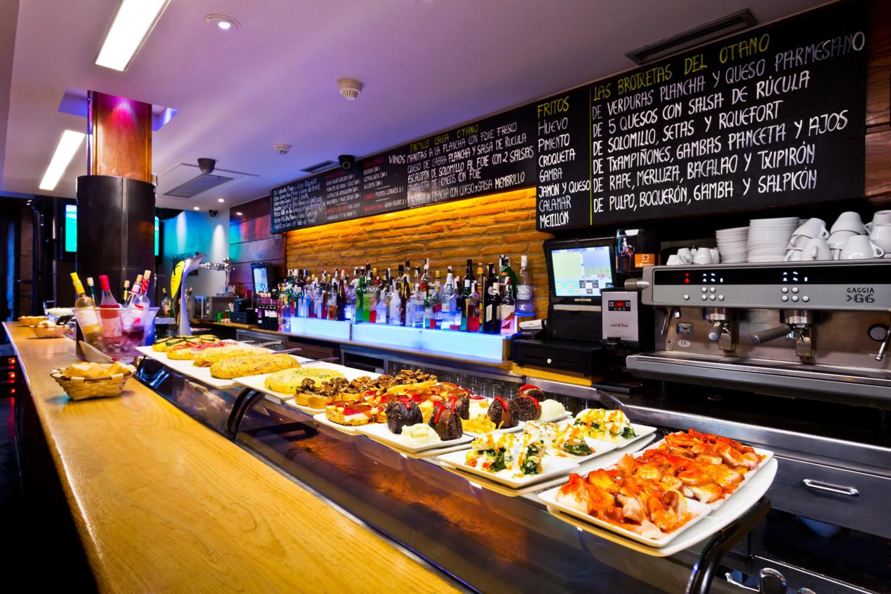 Lounge or bar in Casa OTANO