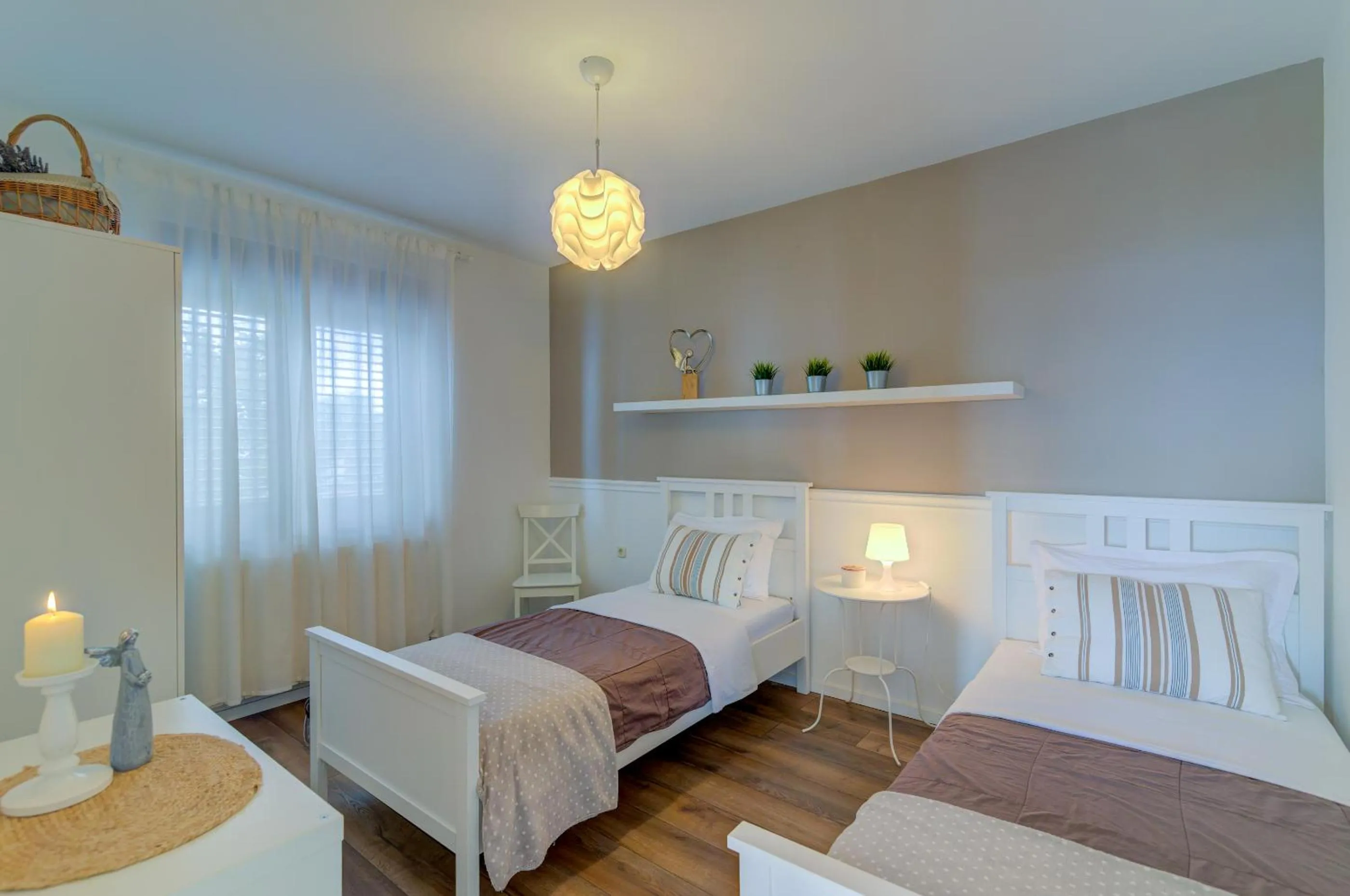 Bedroom, Bed in Apartment Franko