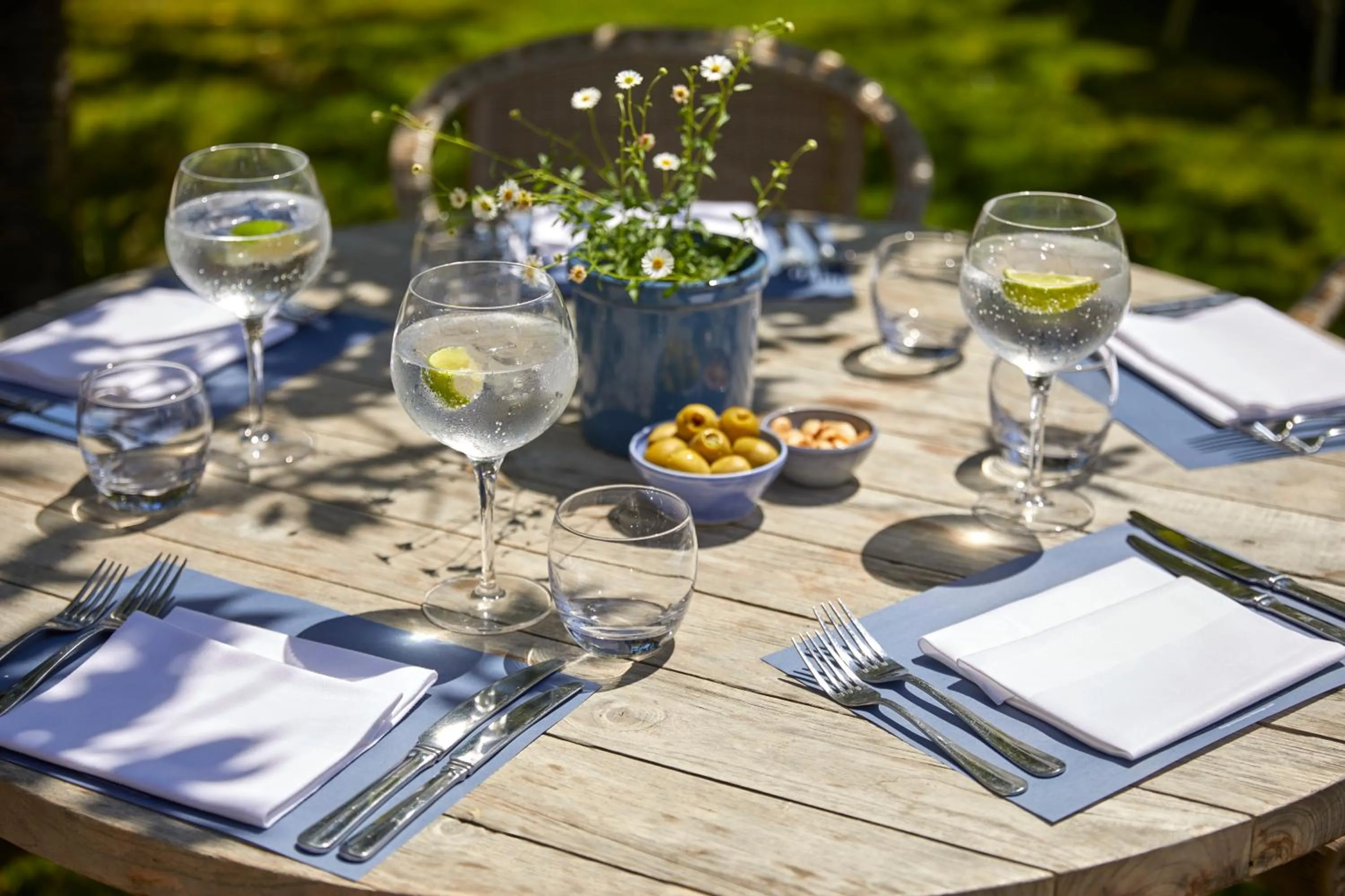 Restaurant/places to eat in The Grosvenor Stockbridge