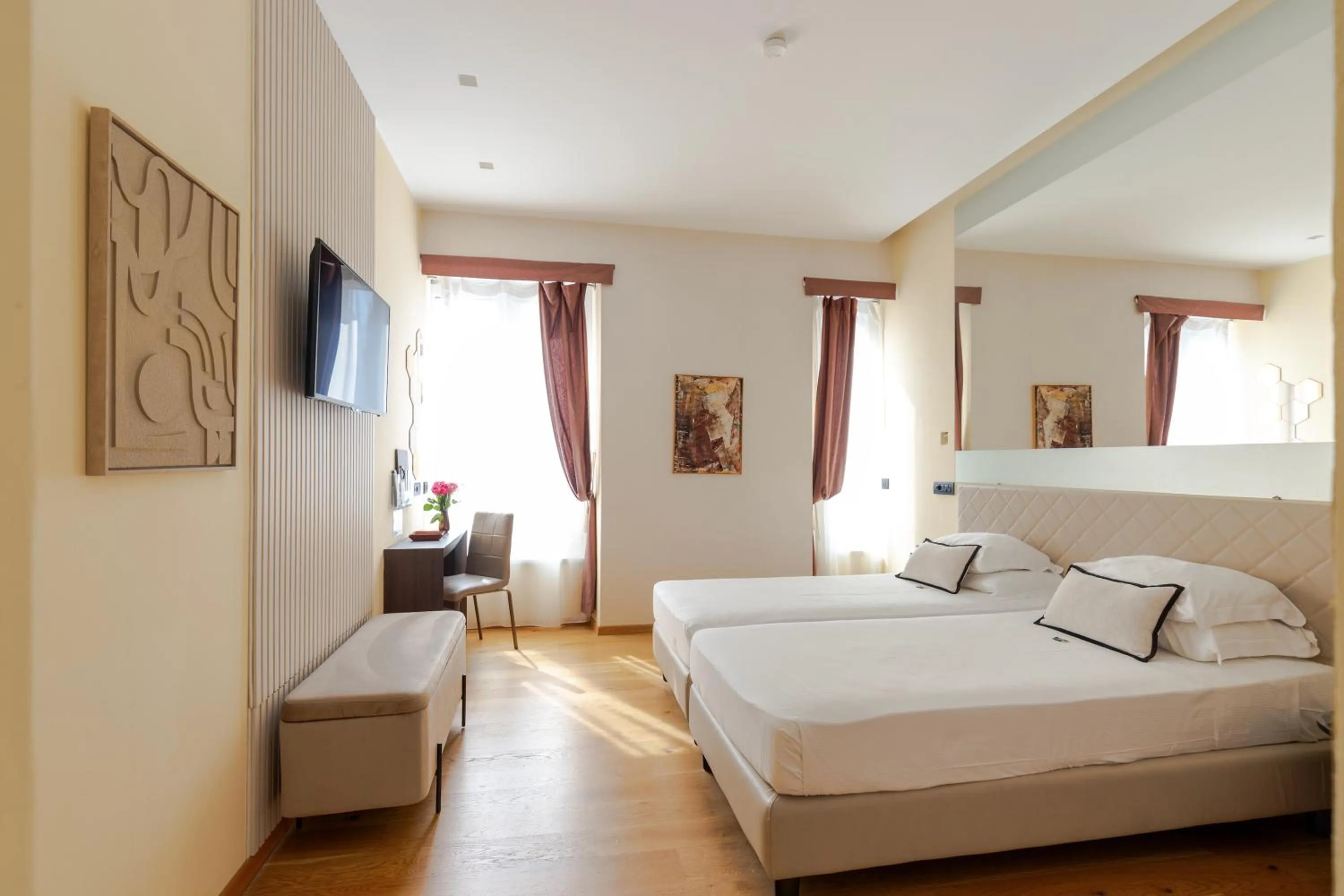 TV and multimedia, Bed in AH - Fashion District