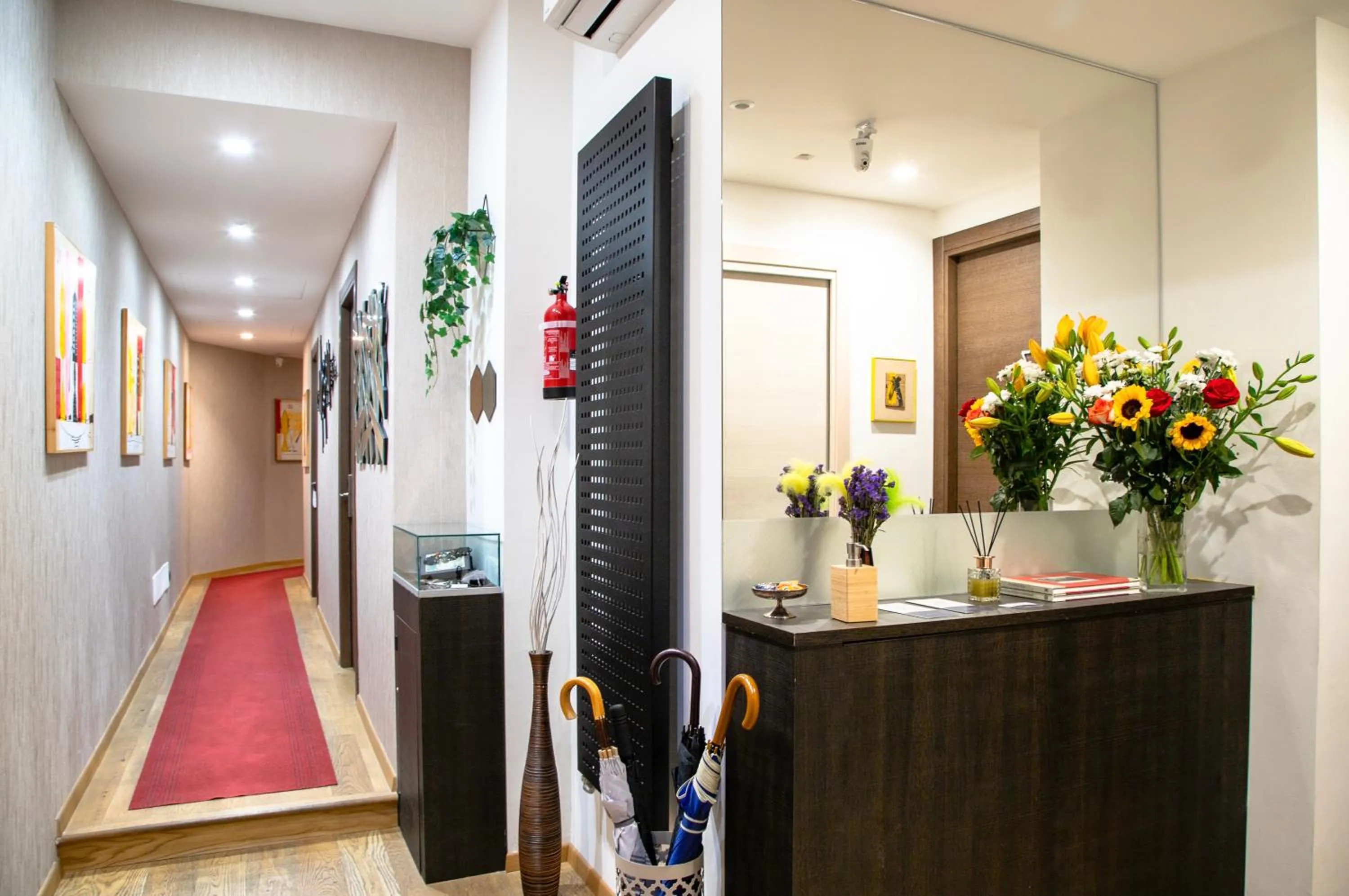 Facade/entrance in AH - Fashion District