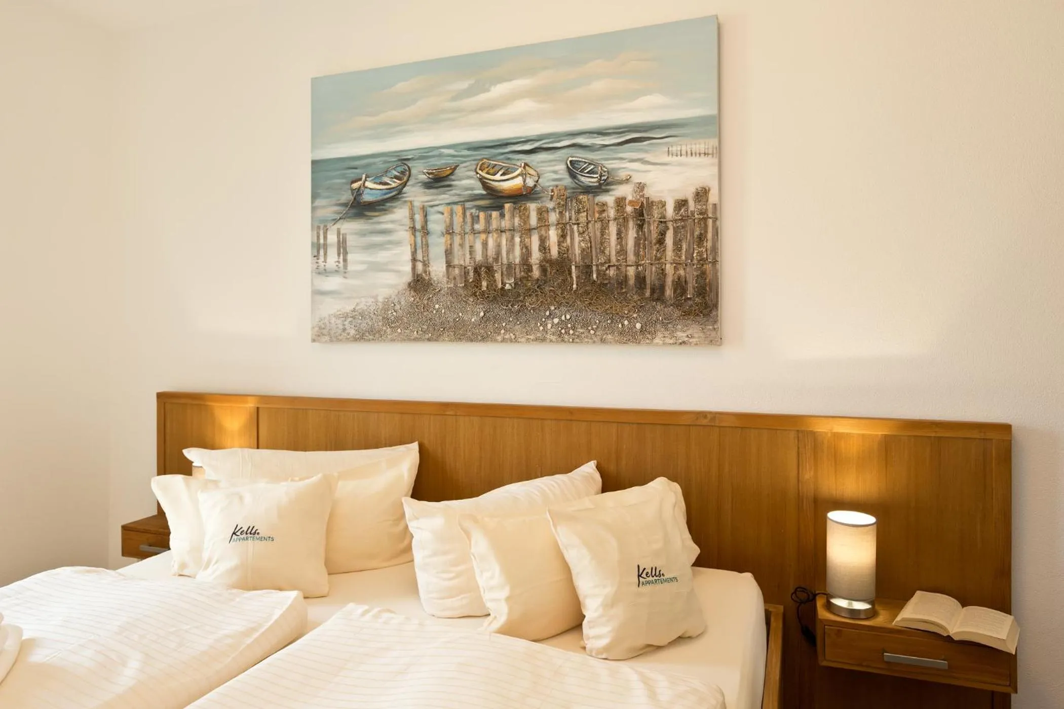 Bedroom, Bed in Kells Appartements