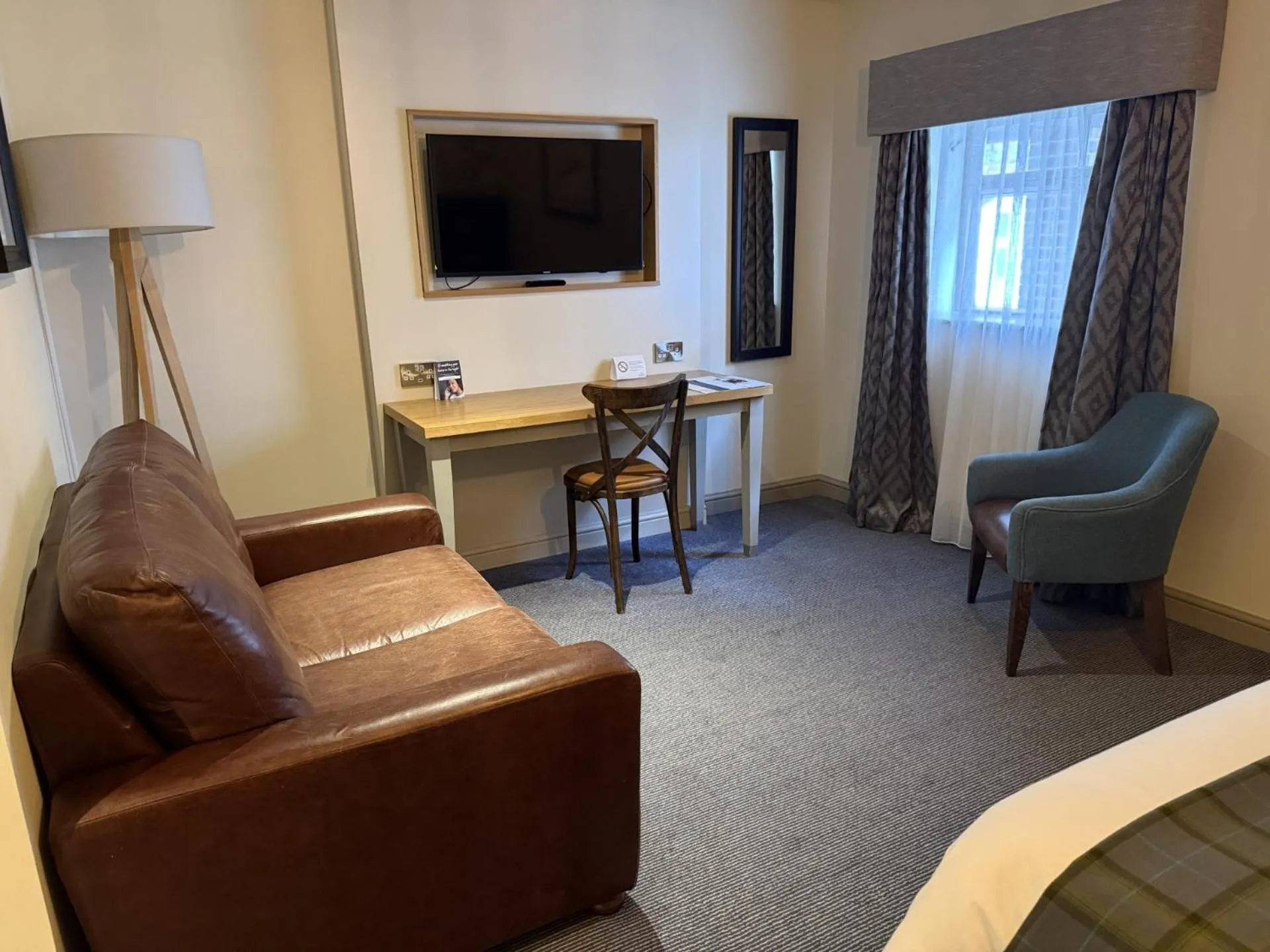 Bedroom, Bed in Red Lion Hotel by Greene King Inns