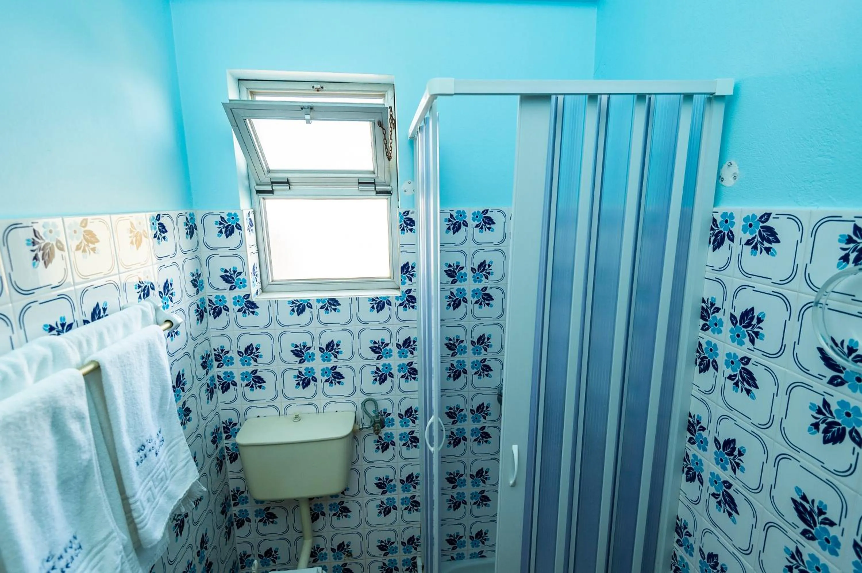 Bathroom in Hotel Agamemnon Beach