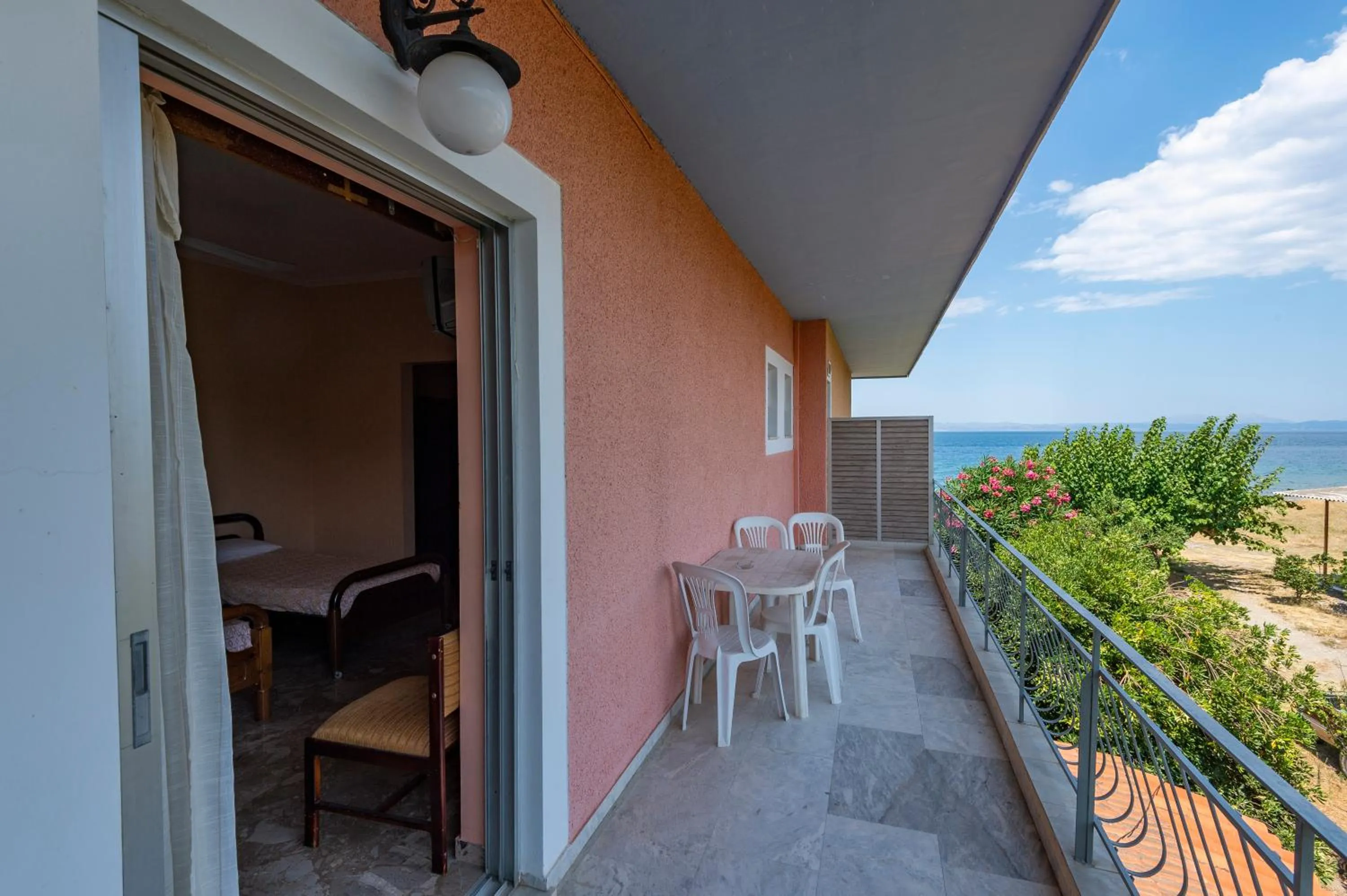 Balcony/Terrace in Hotel Agamemnon Beach