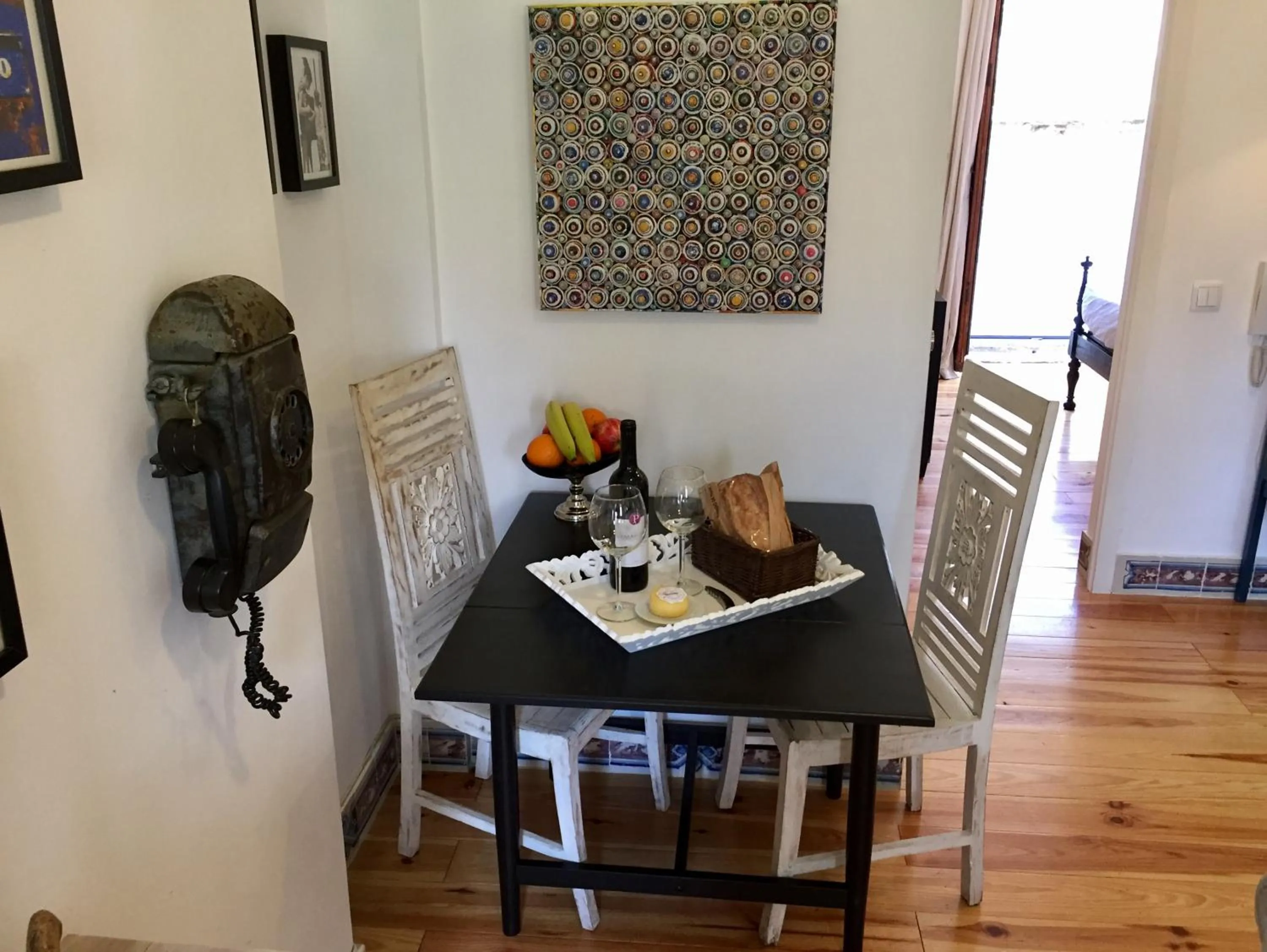 Decorative detail in SantoSweethome 1