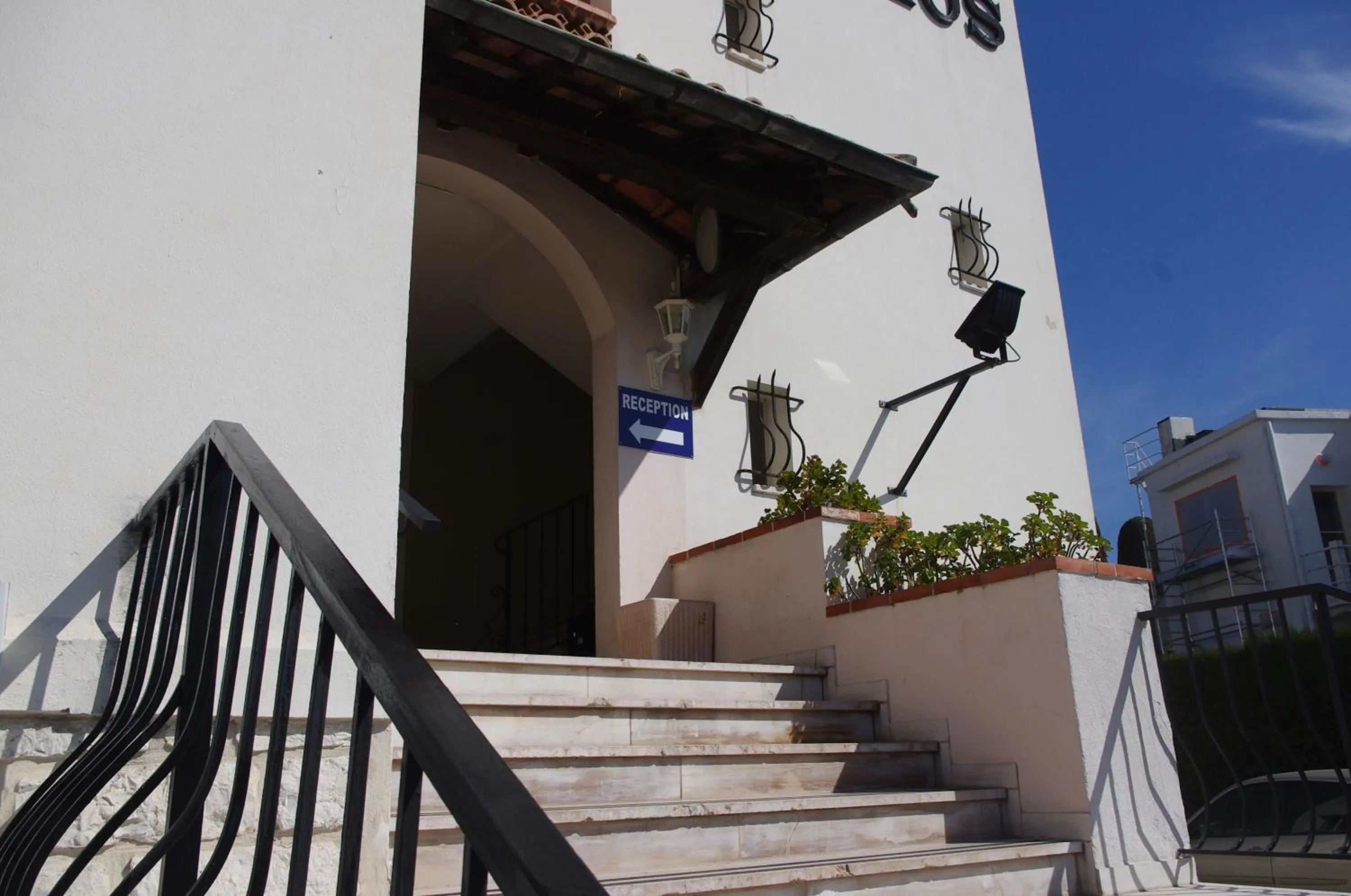 Facade/entrance in MOTEL ASCOT - Hotel & Appartements