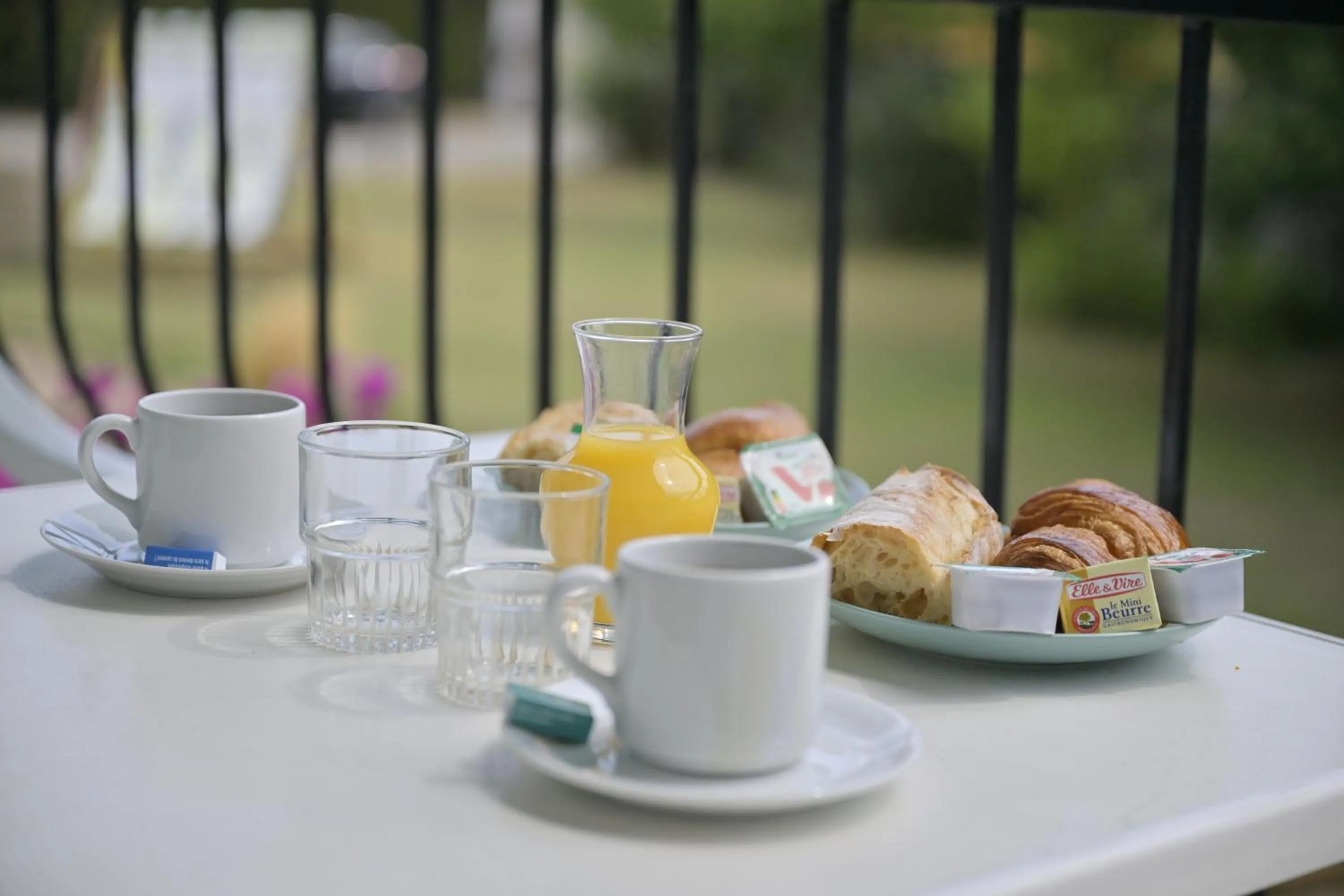 Breakfast in MOTEL ASCOT - Hotel & Appartements