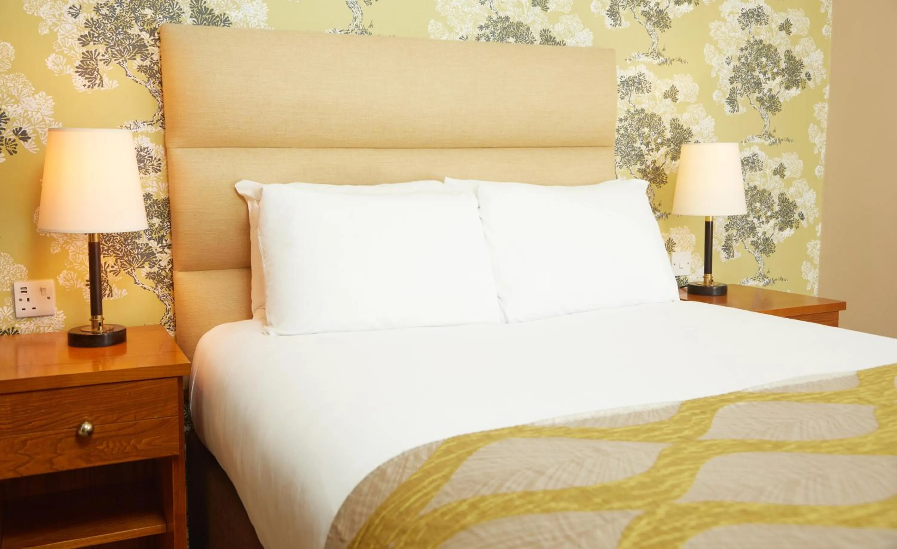 Bed in Fieldhead Hotel by Greene King Inns