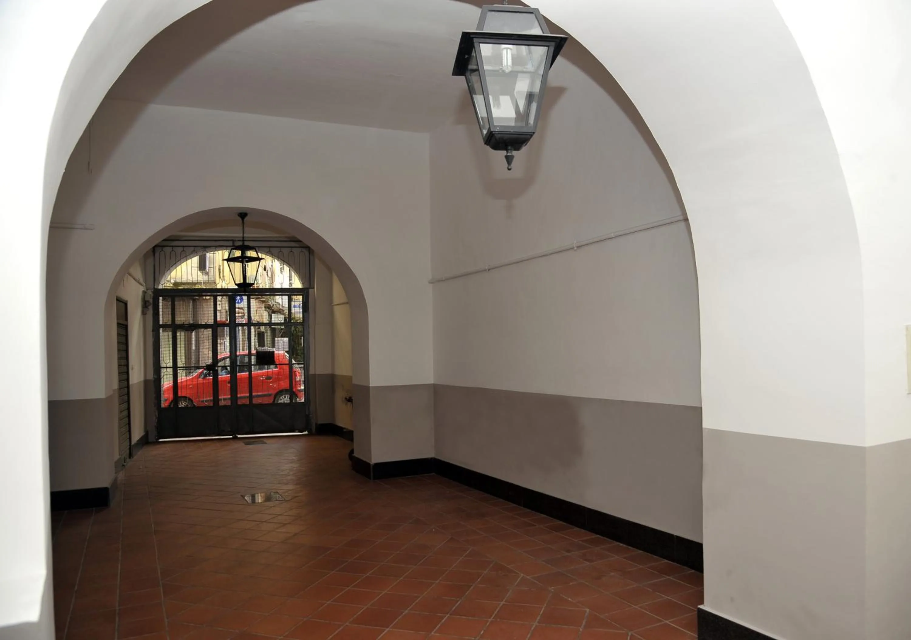 Facade/entrance in A Due Passi B&B