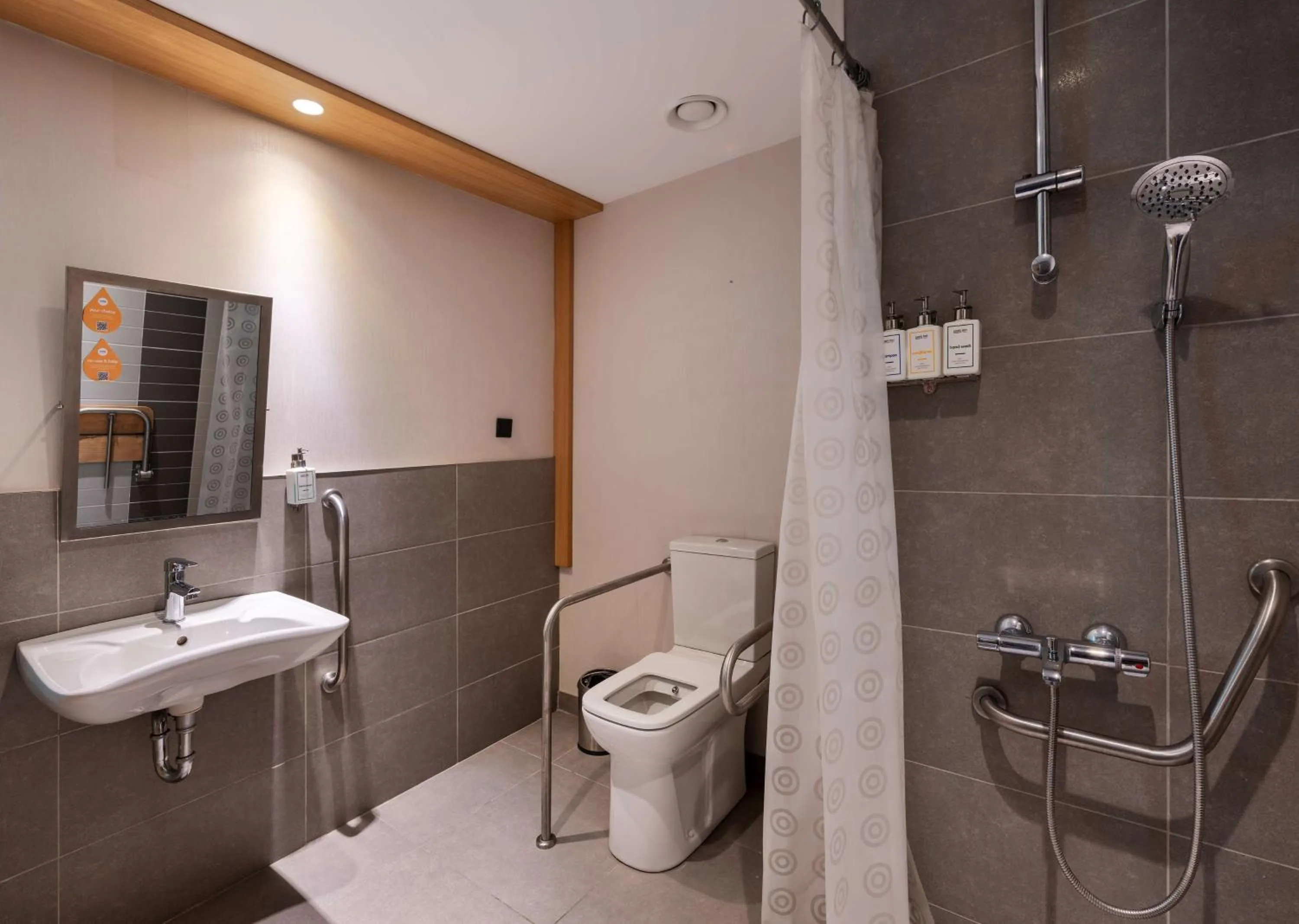 Bathroom in Park Inn by Radisson Samsun