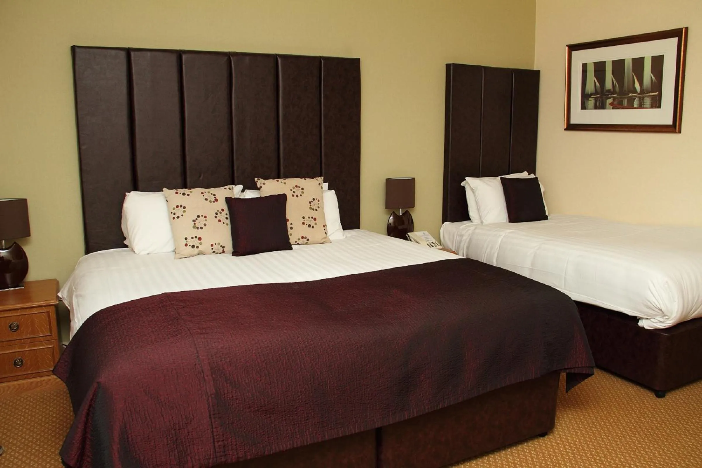 Bedroom, Bed in Abbey Hotel Golf & Spa