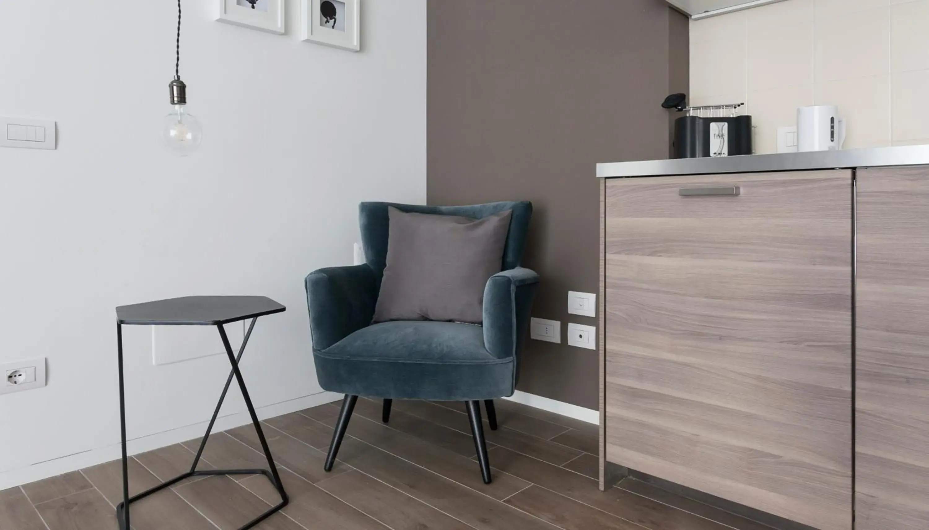 Studio with Balcony in Italianway Easy - Poma Studio with Balcony in Italianway Easy - Poma