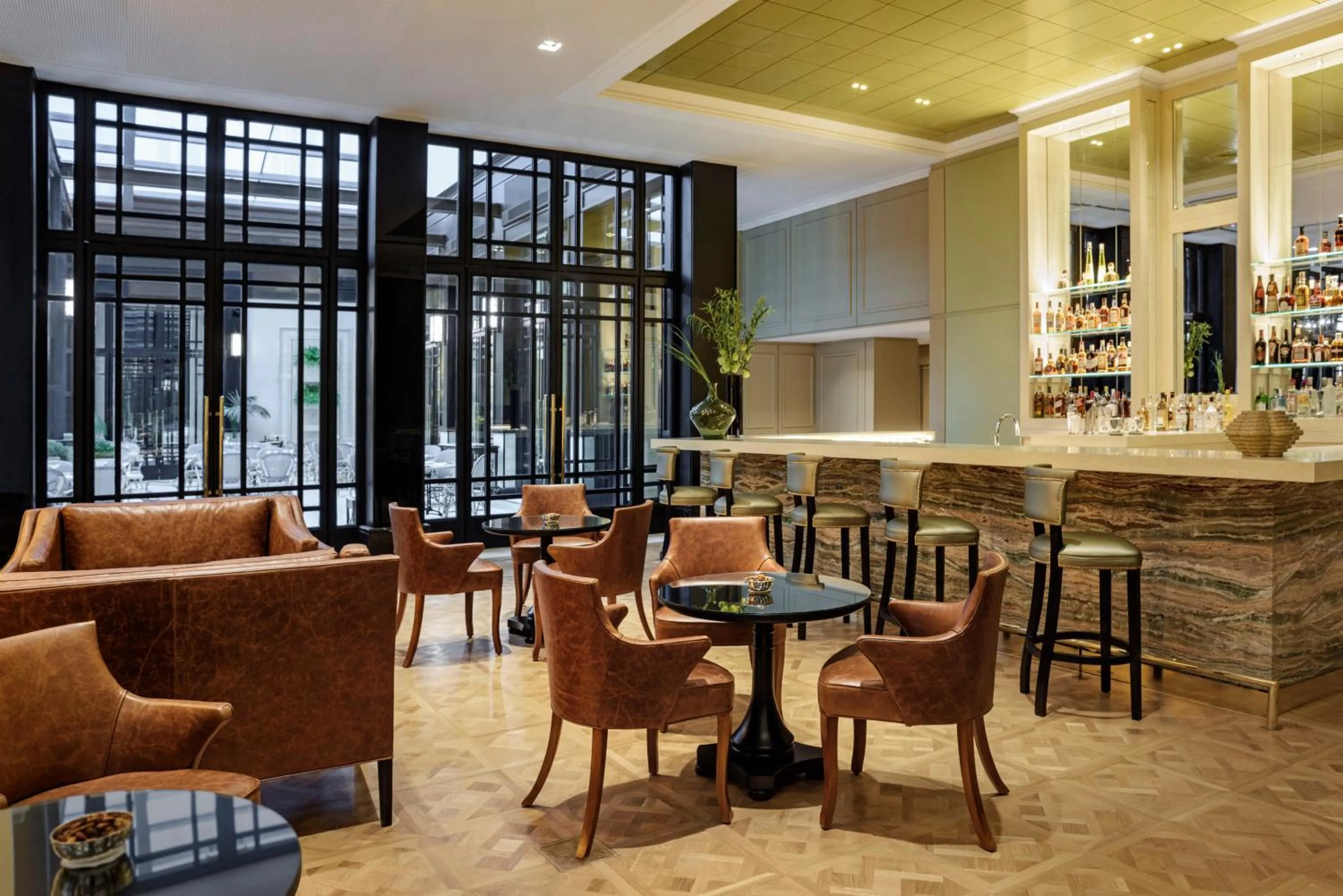 Lounge or bar in Alvear Icon Hotel