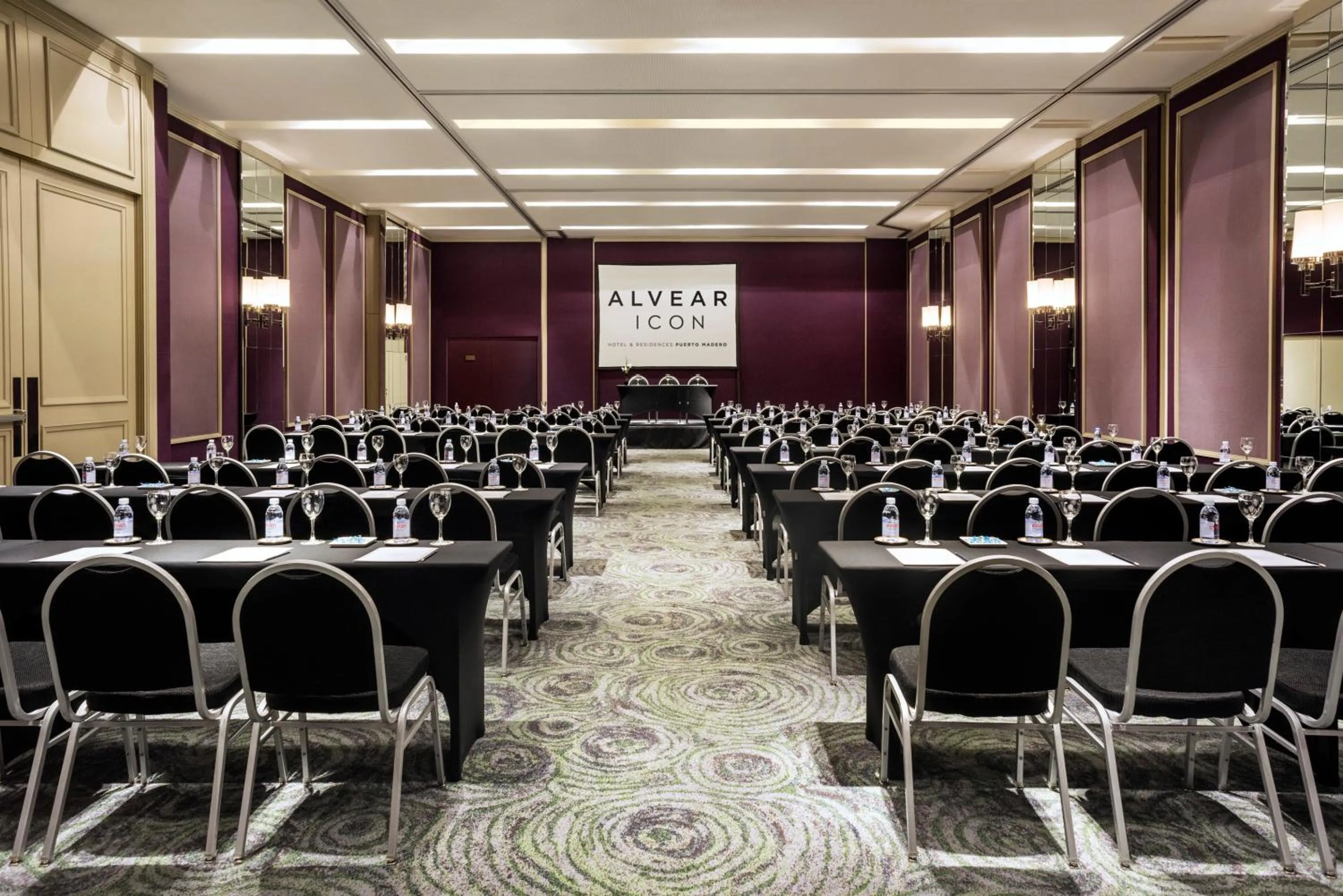Banquet/Function facilities in Alvear Icon Hotel