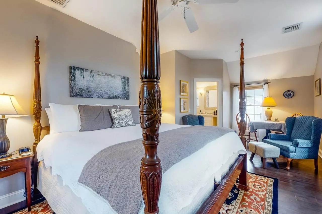 Bed in Brewster by the Sea Inn