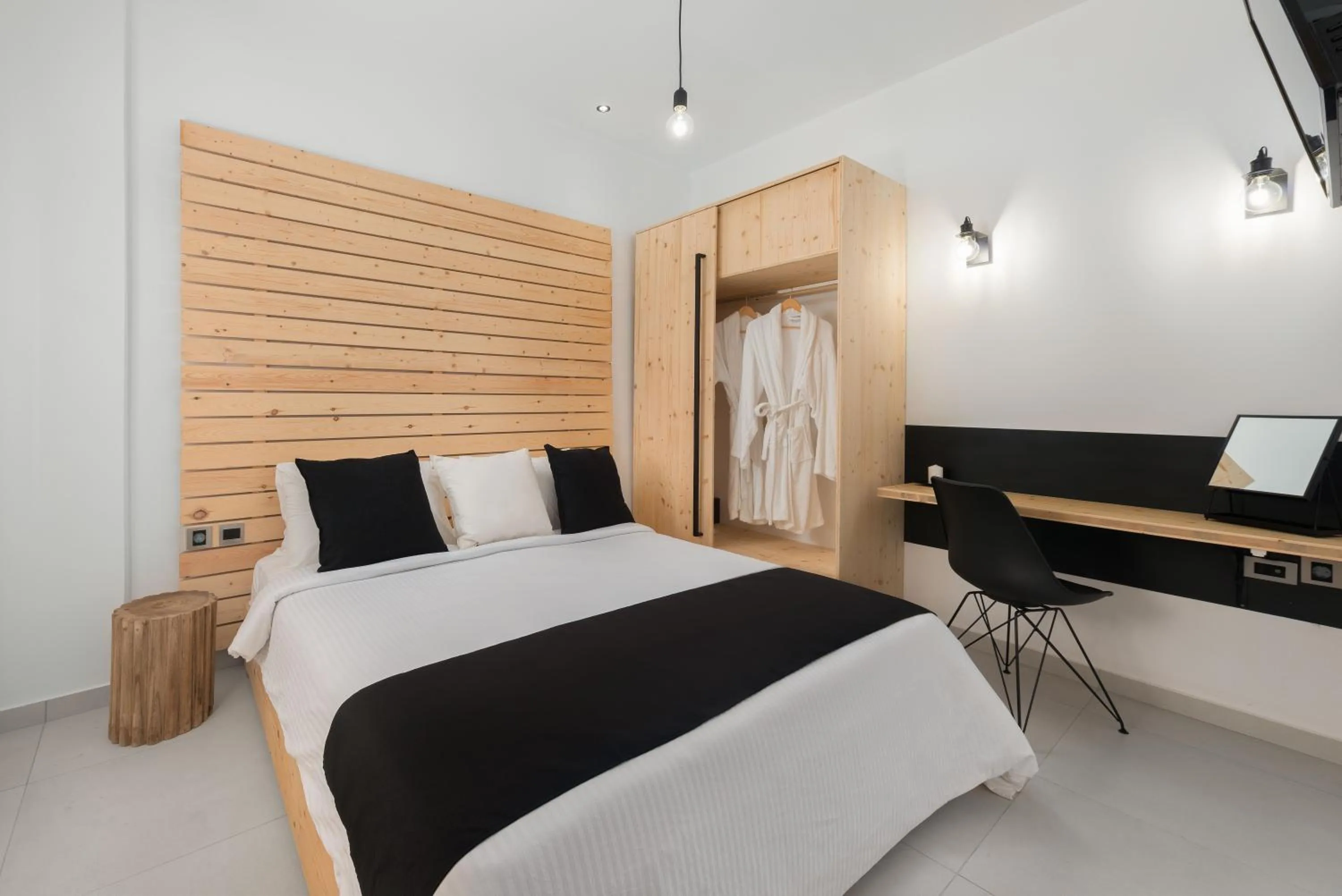 Bedroom, Bed in Old Town Senses Boutique Hotel