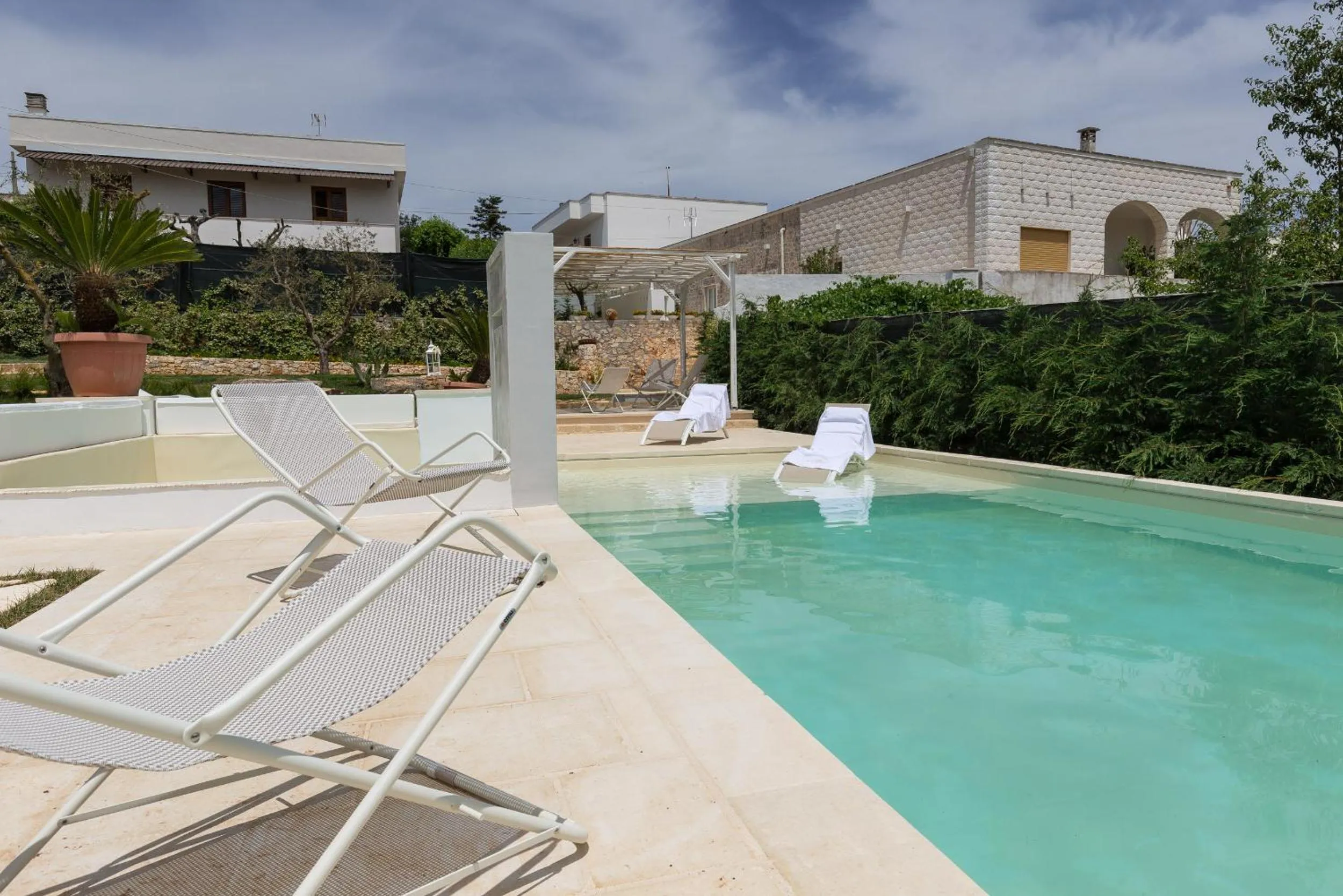 Swimming pool in Dimora San Quirico - bed e breakfast - Cisternino