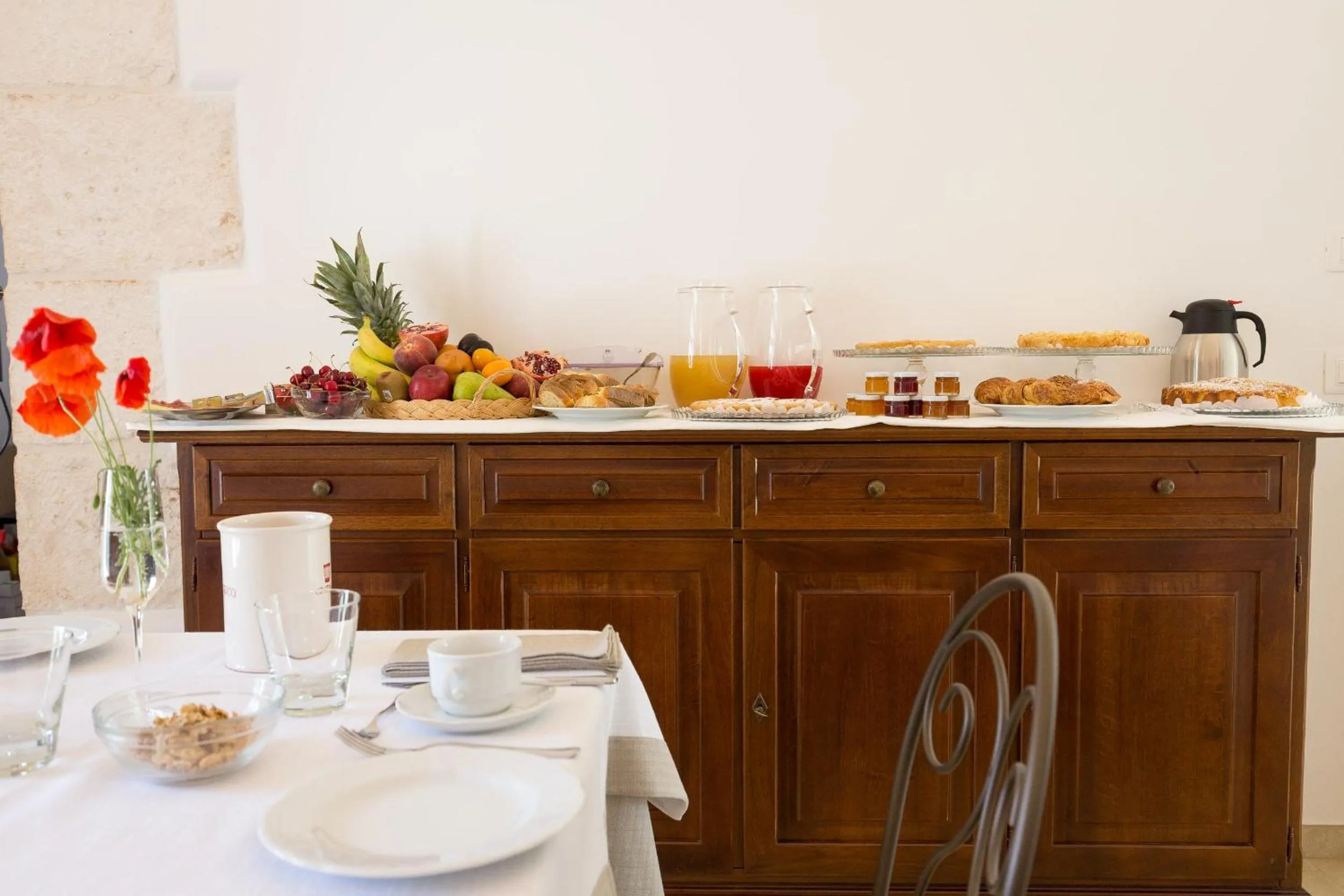 Breakfast in Dimora San Quirico - bed e breakfast - Cisternino