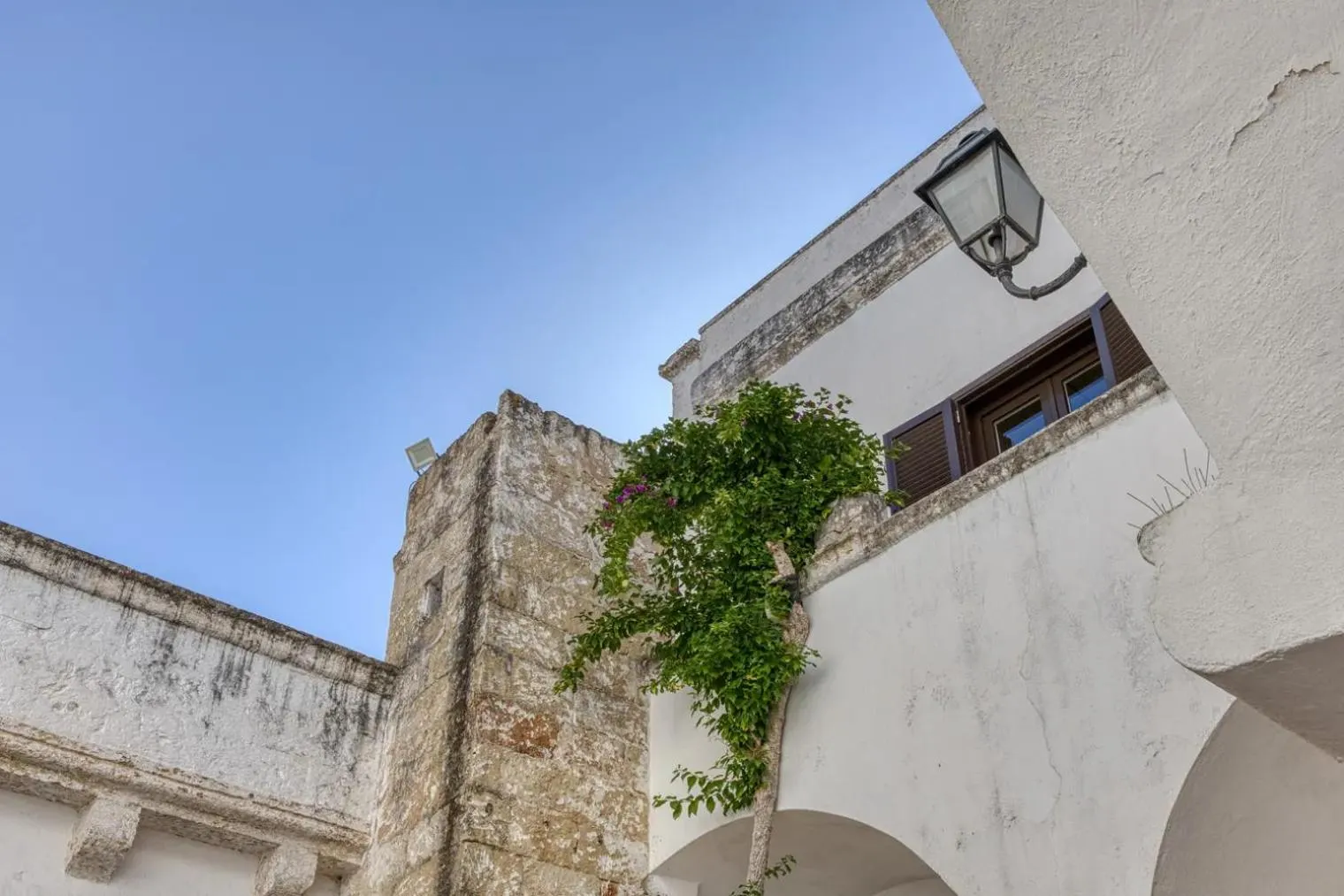 Property building in La Corte dei Mille
