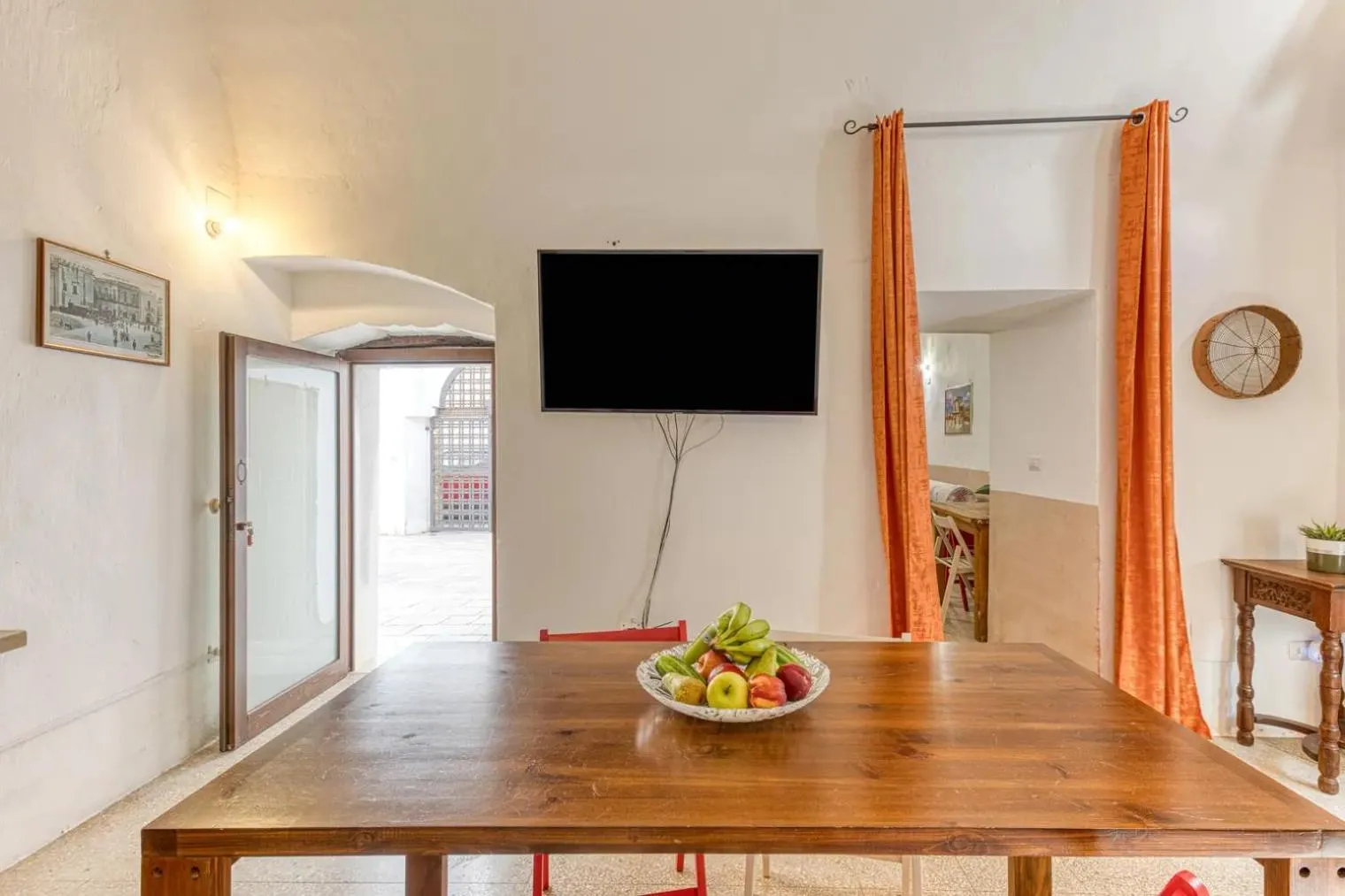 TV and multimedia in La Corte dei Mille