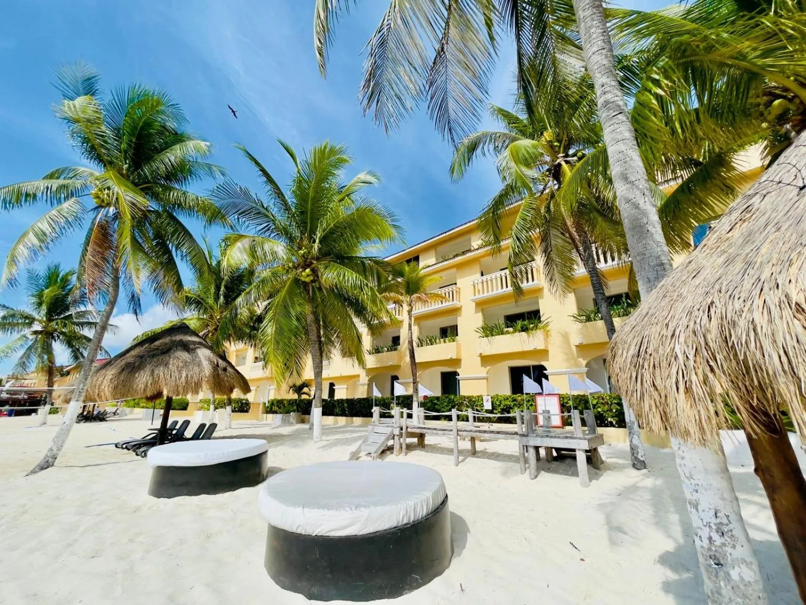 Beach in Tropical apartment