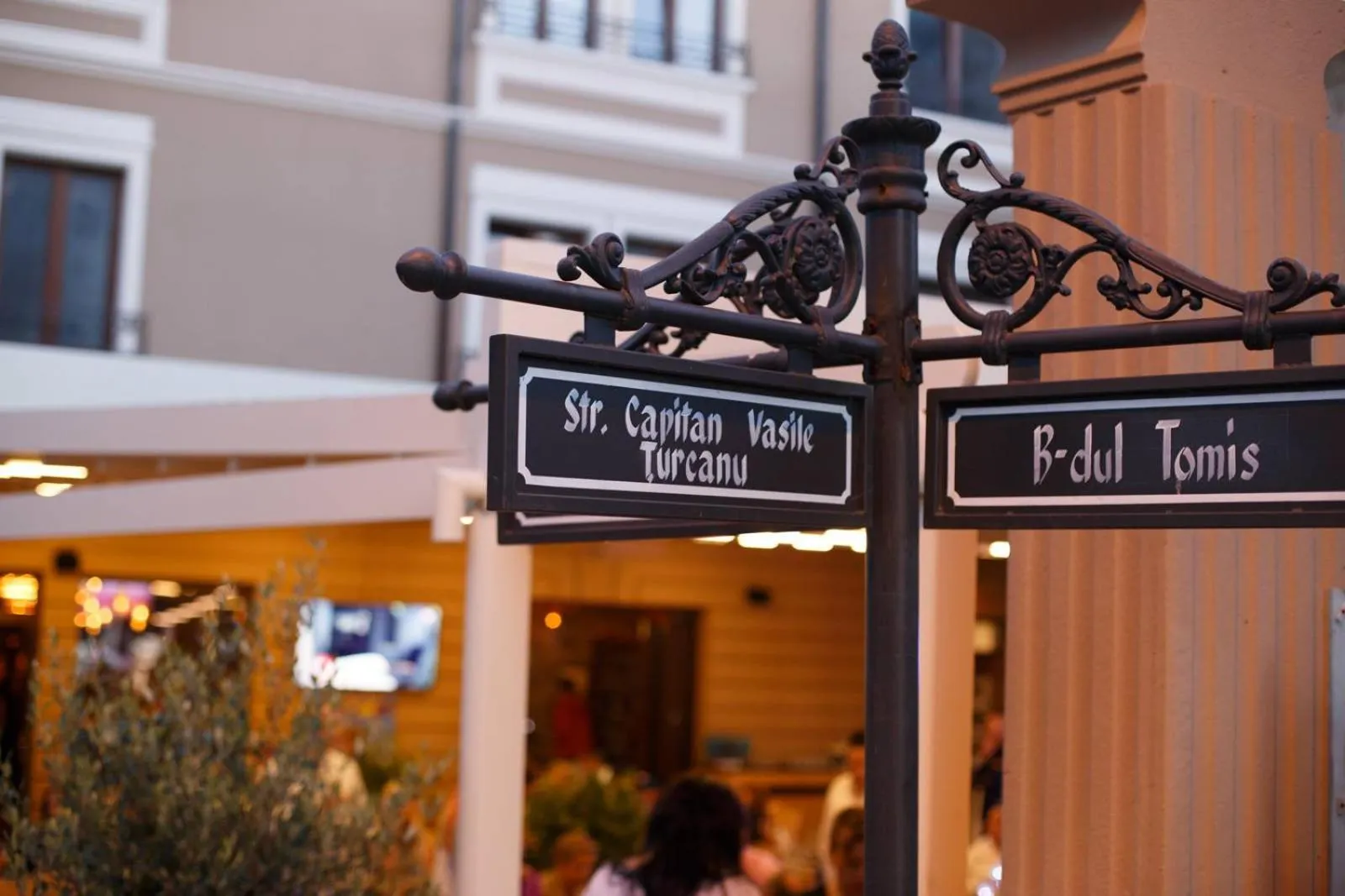 Decorative detail in Peninsula Boutique Hotel