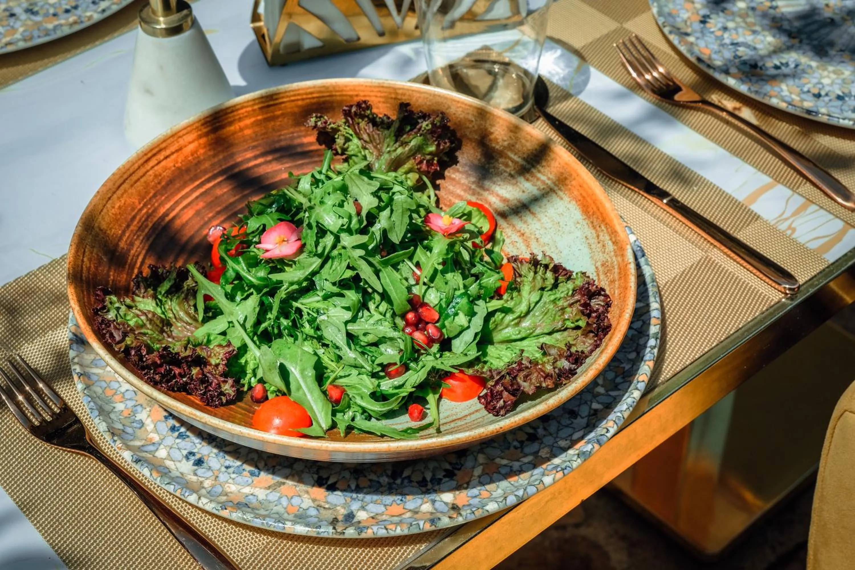 Restaurant/places to eat in Peninsula Boutique Hotel