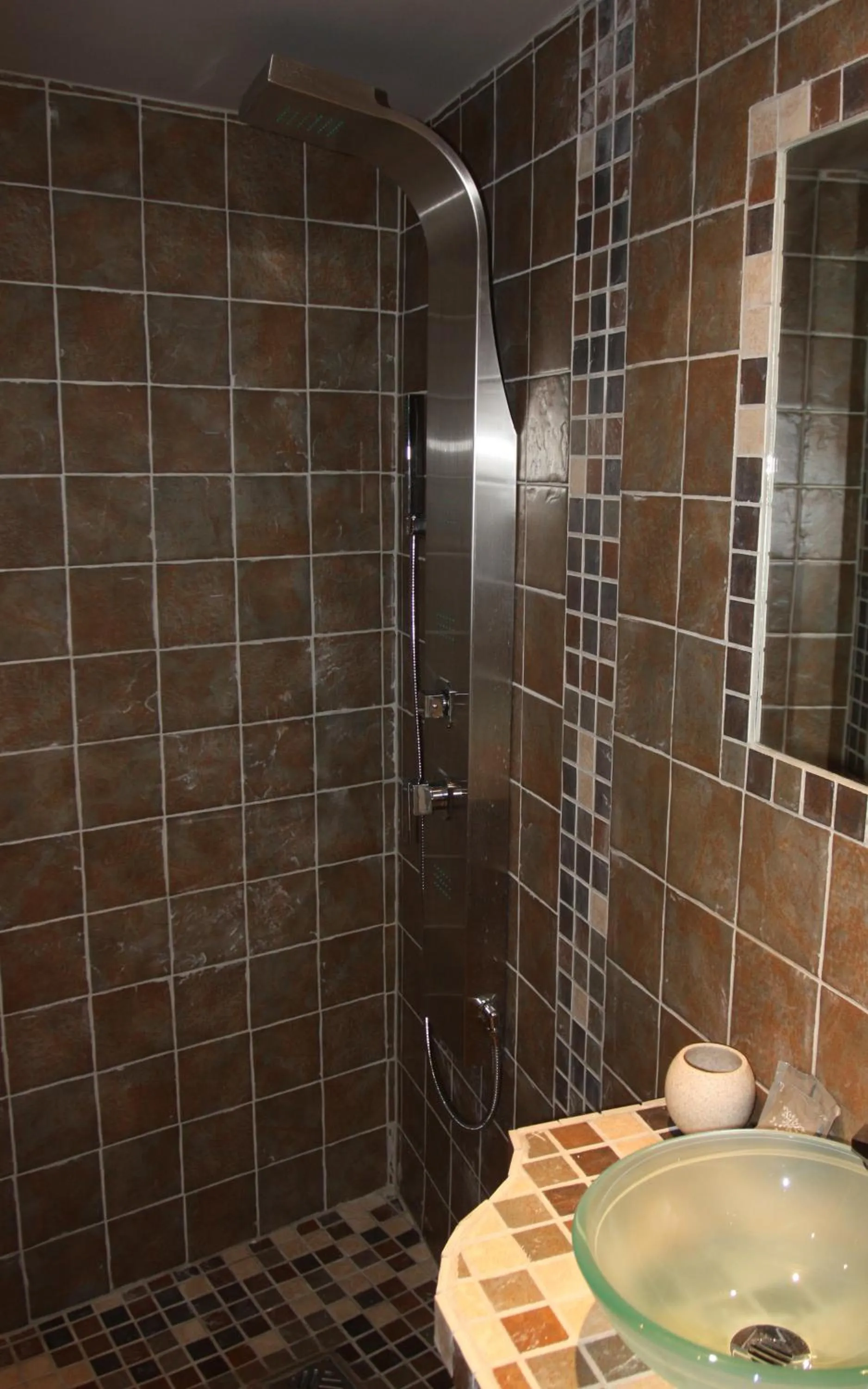 Bathroom in Altera Roma Hôtel