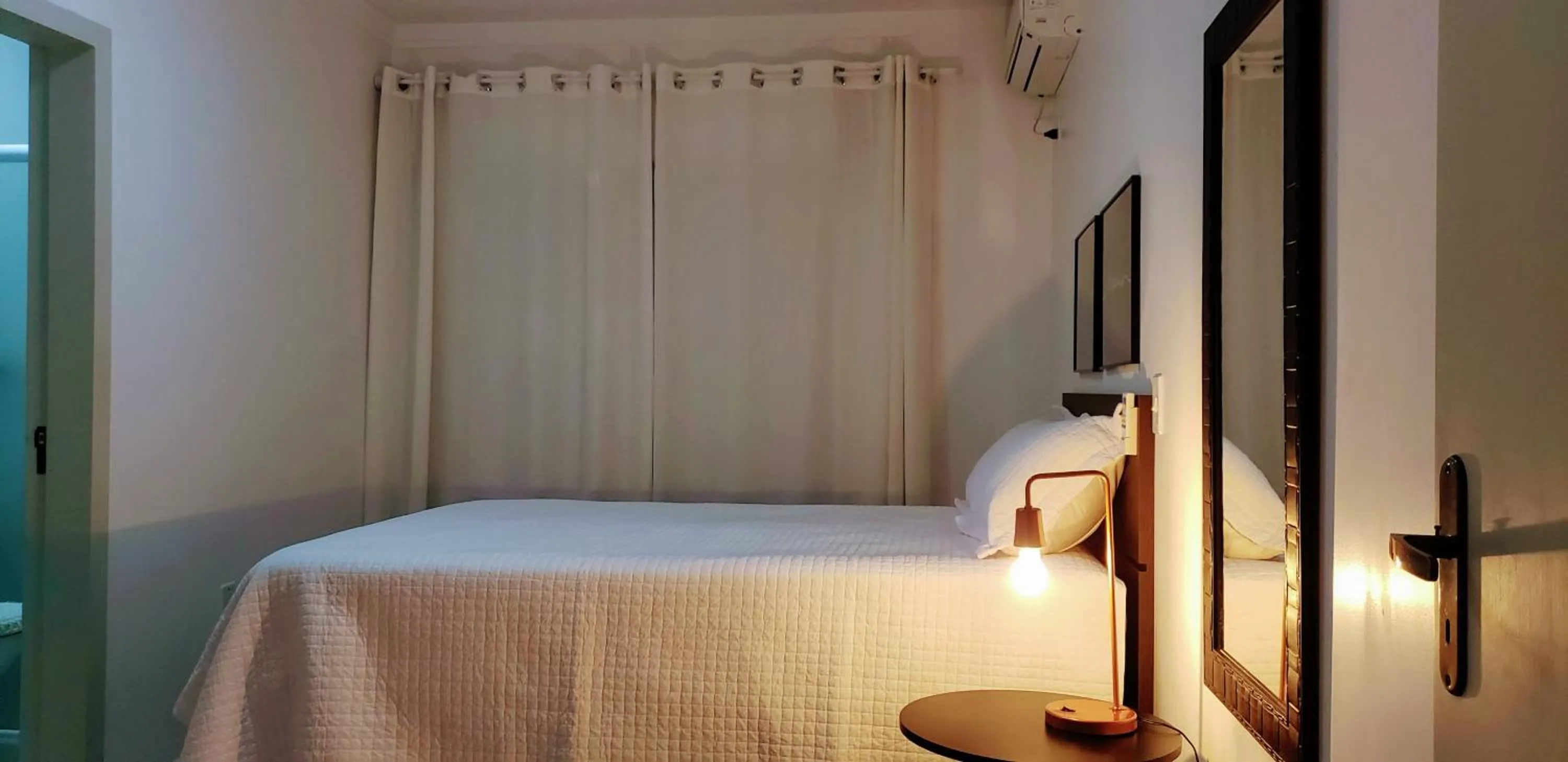 Bedroom, Bed in Residencial Catarina