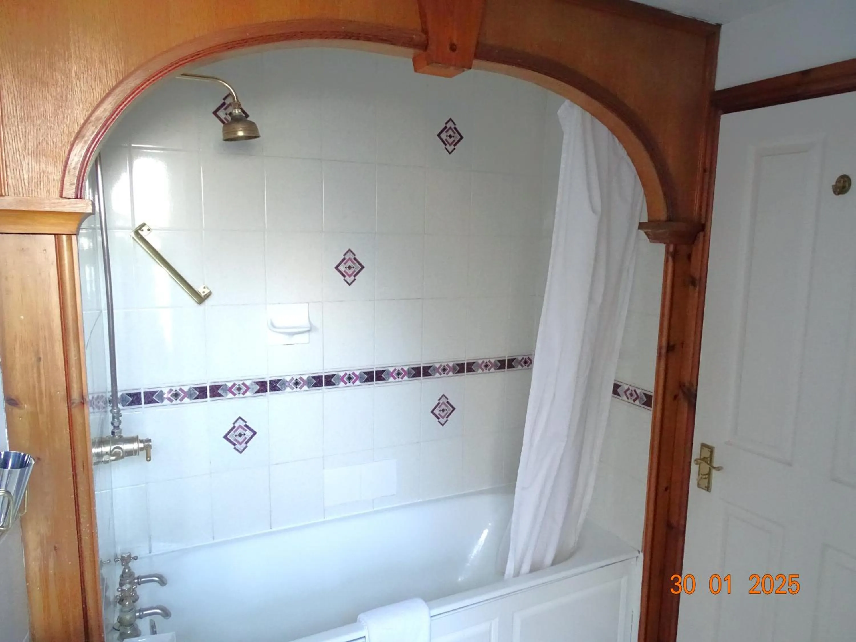 Bathroom in Donington Manor Hotel