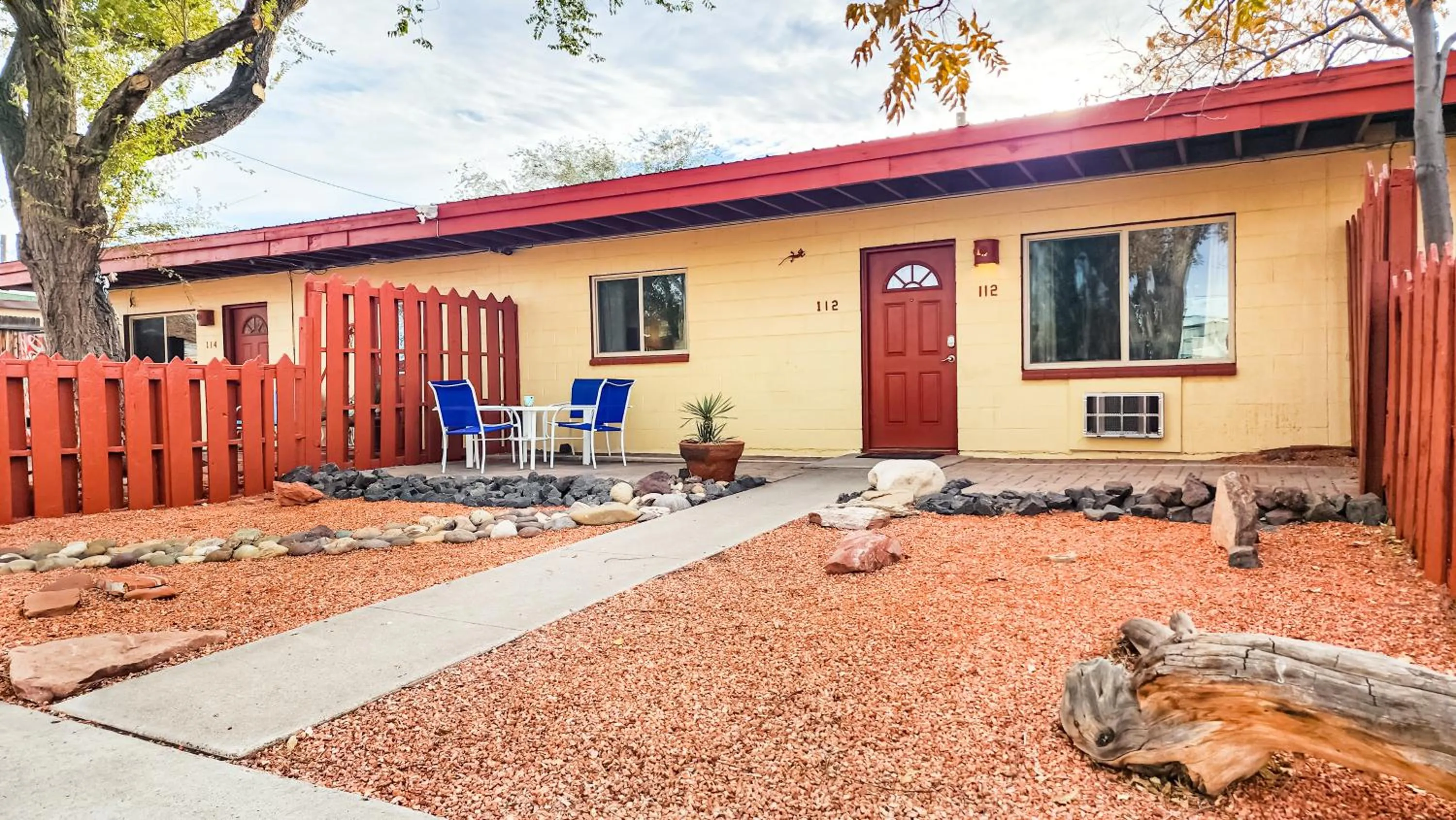 Red Rock Motel and Dam Motel