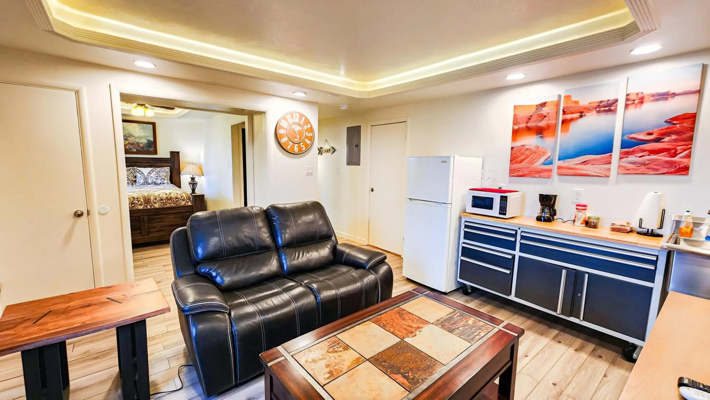 Red Rock Motel and Dam Motel