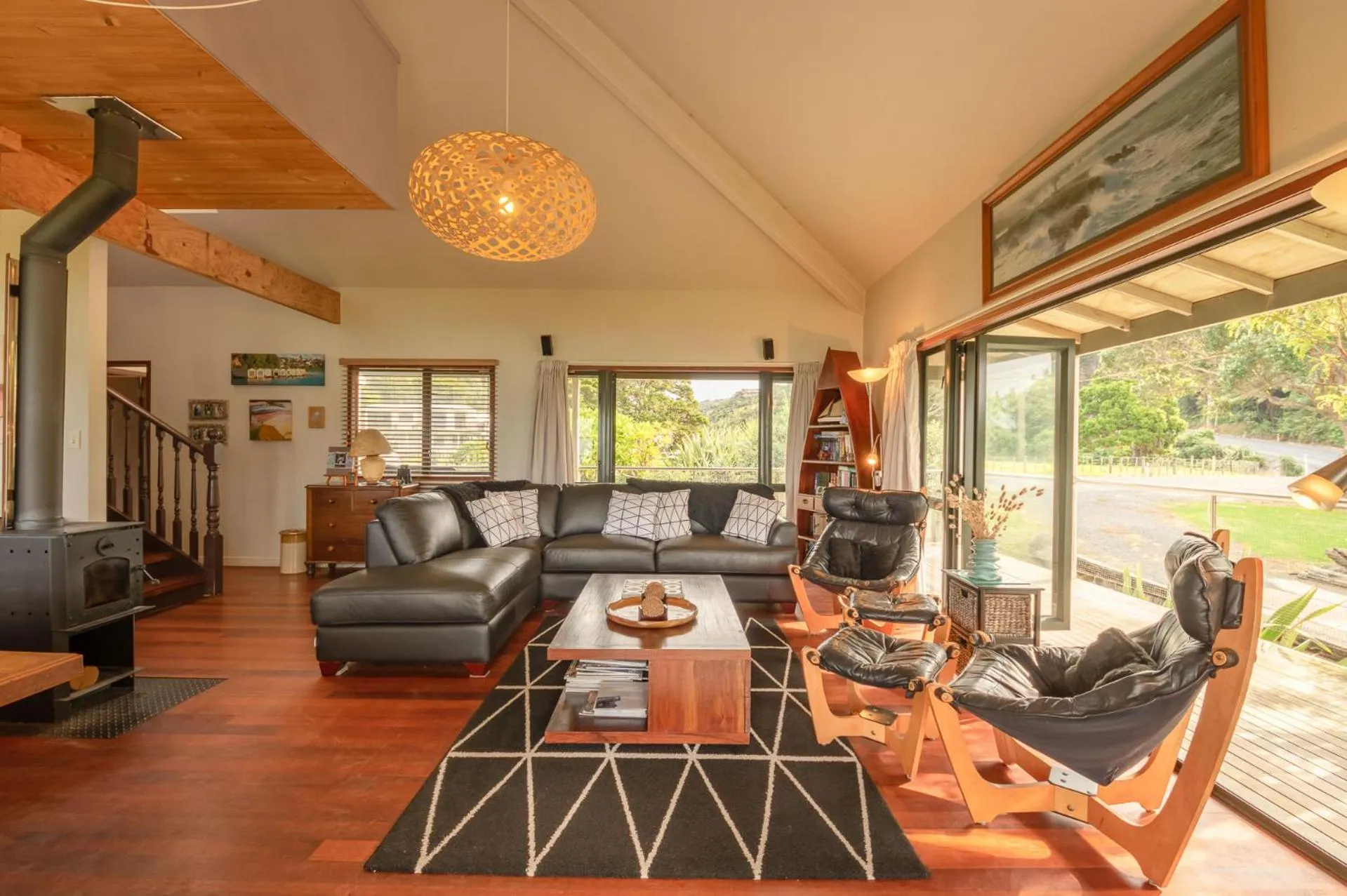 Day in Absolute Beach front-Tutukaka Harbour