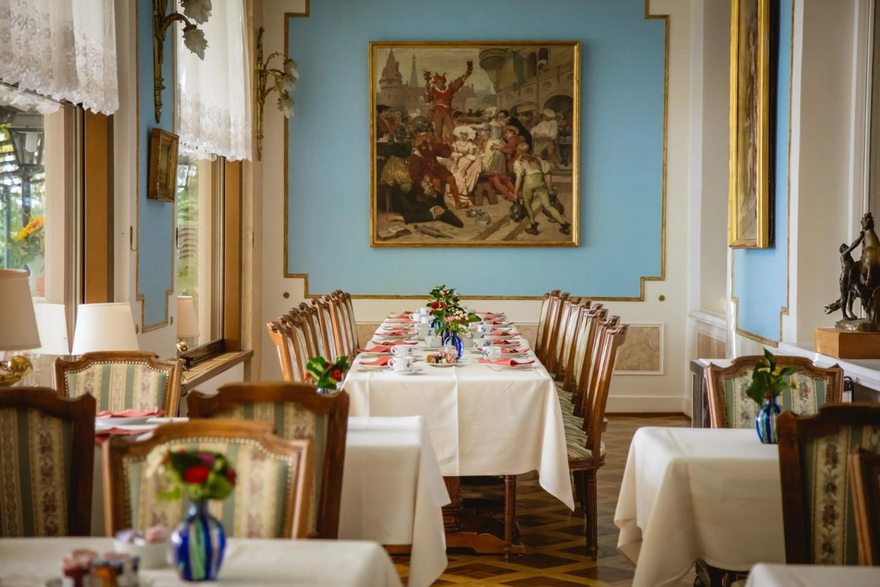Restaurant/places to eat in Hotel Victoria Glion
