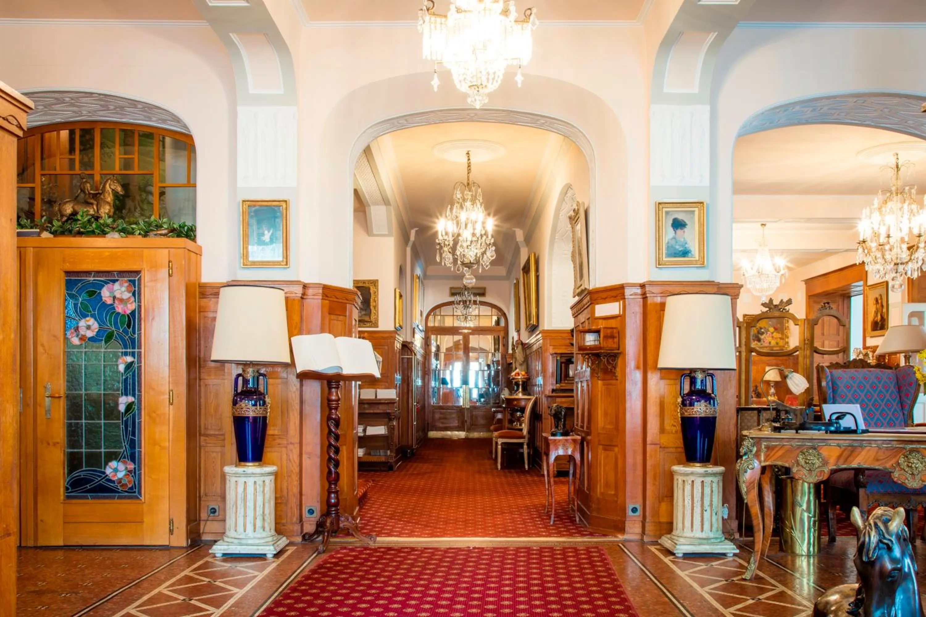 Lobby or reception in Hotel Victoria Glion