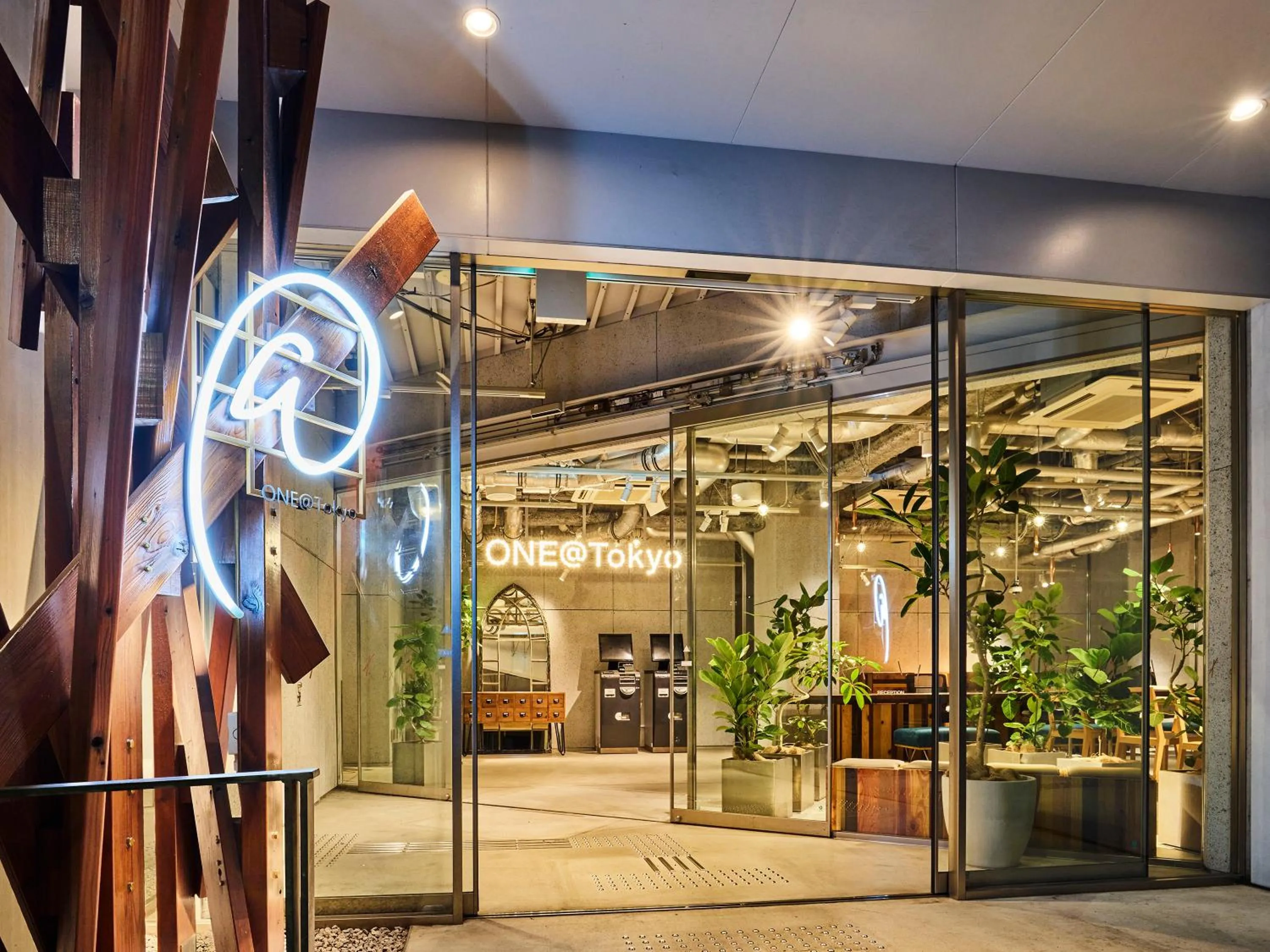 Property building in ONE@Tokyo by insomnia