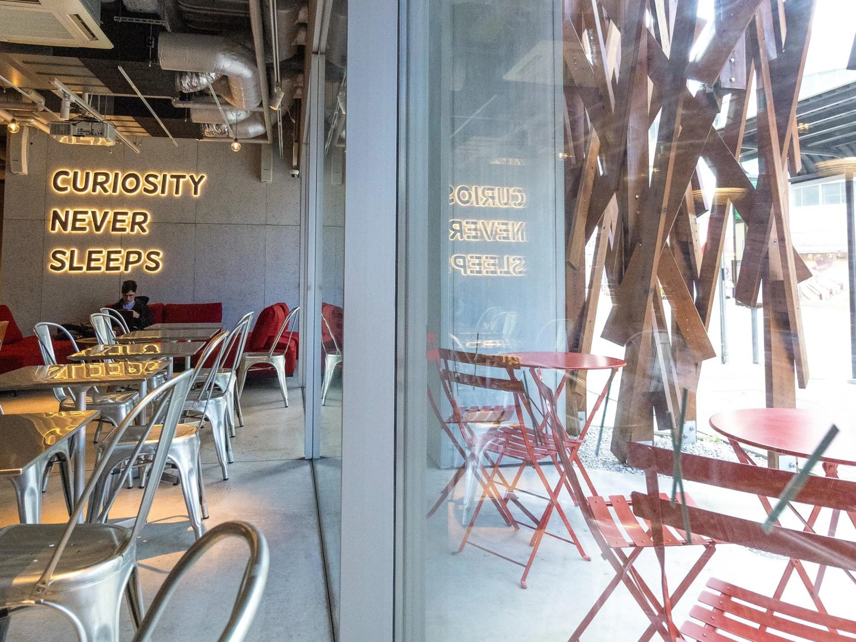 Lounge or bar in ONE@Tokyo by insomnia