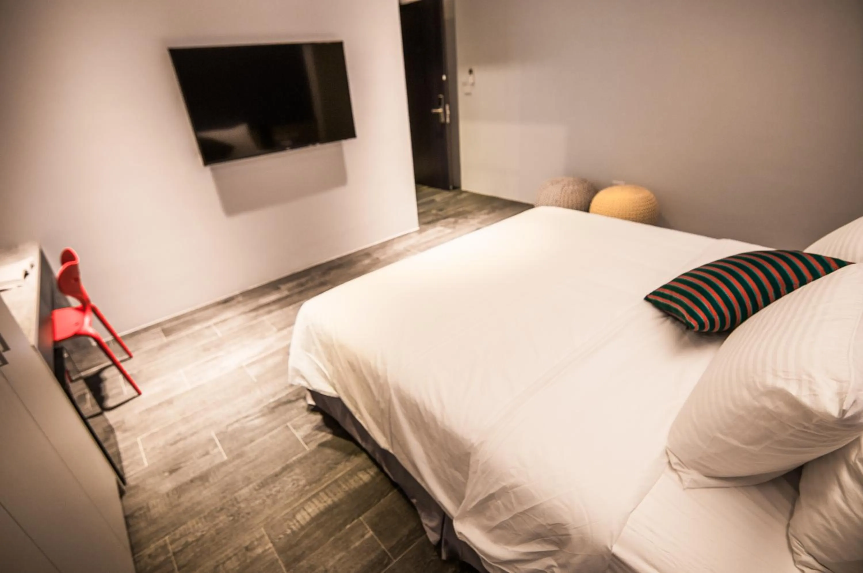 bunk bed, Bed in Funson Hotel