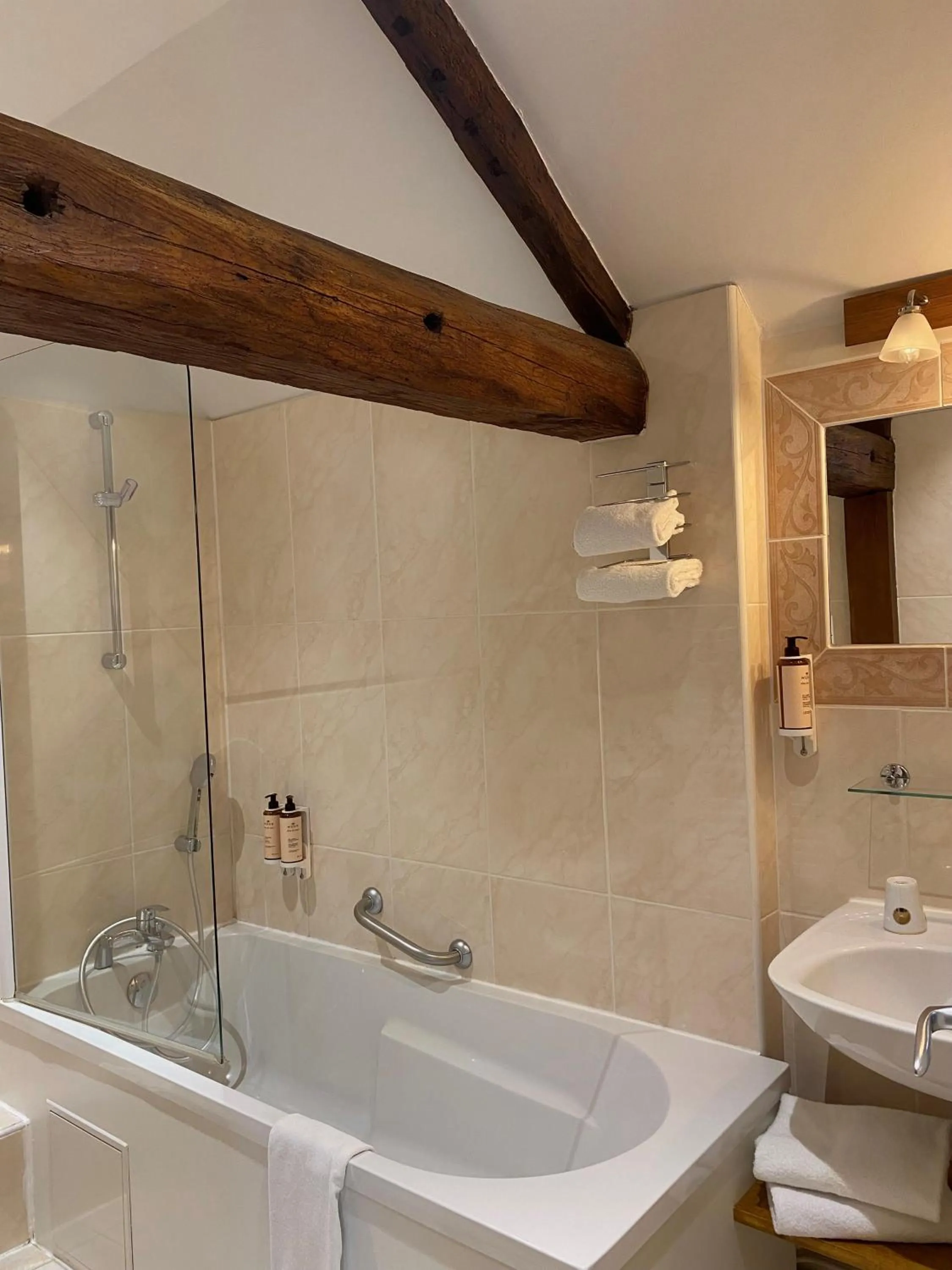 Bathroom in Le Clos d'Amboise
