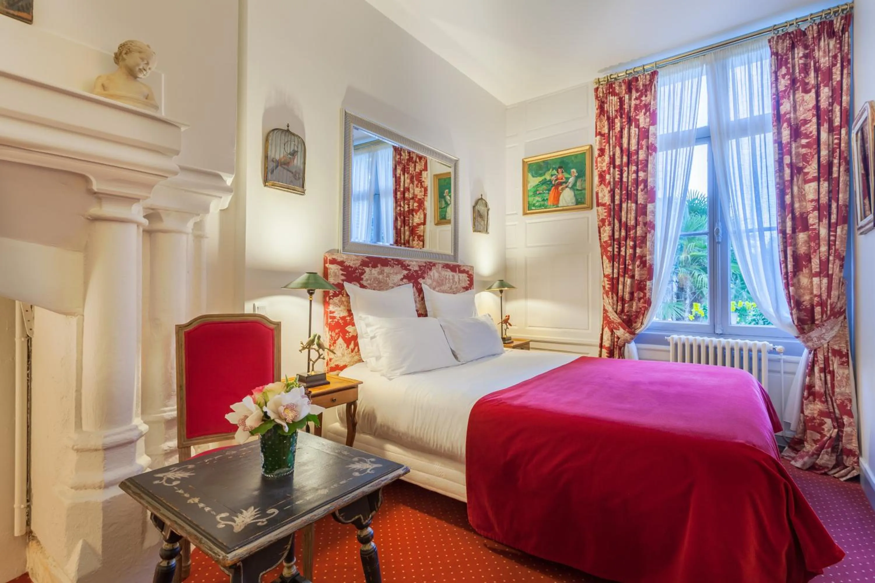 Bedroom, Bed in Le Clos d'Amboise